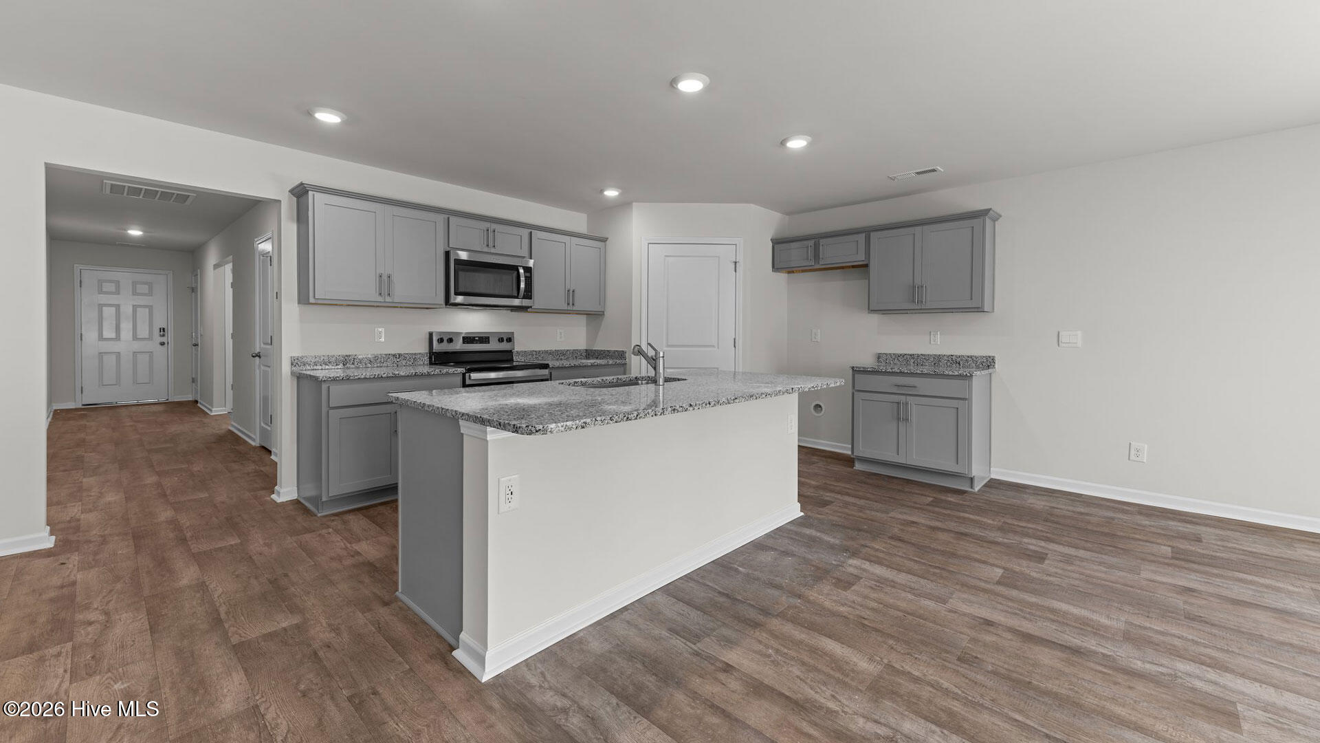 1404 Brice Court Property Photo 15