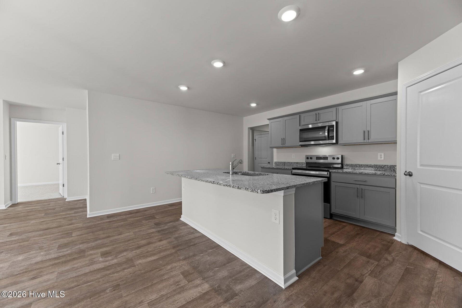 1404 Brice Court Property Photo 17