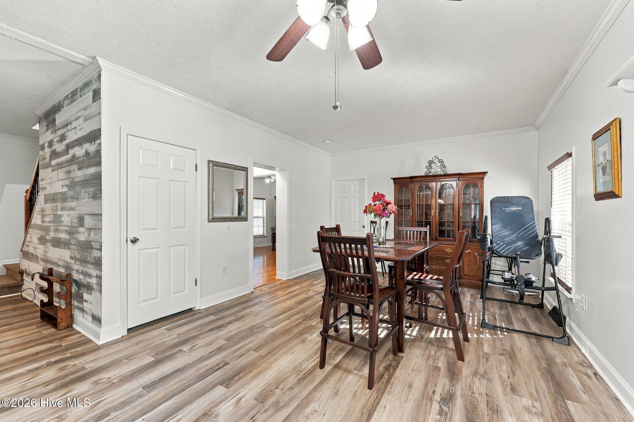 215 Jonaquins Drive Property Photo 4