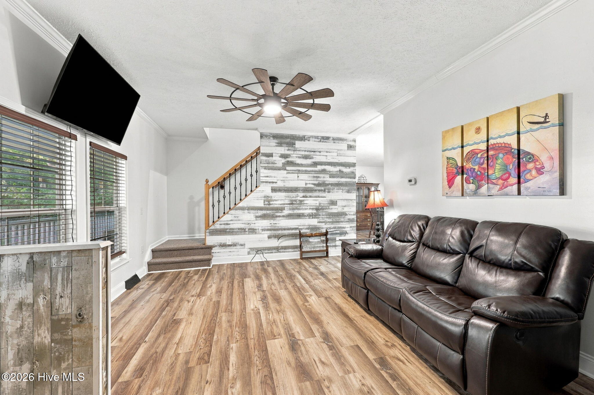 215 Jonaquins Drive Property Photo 8