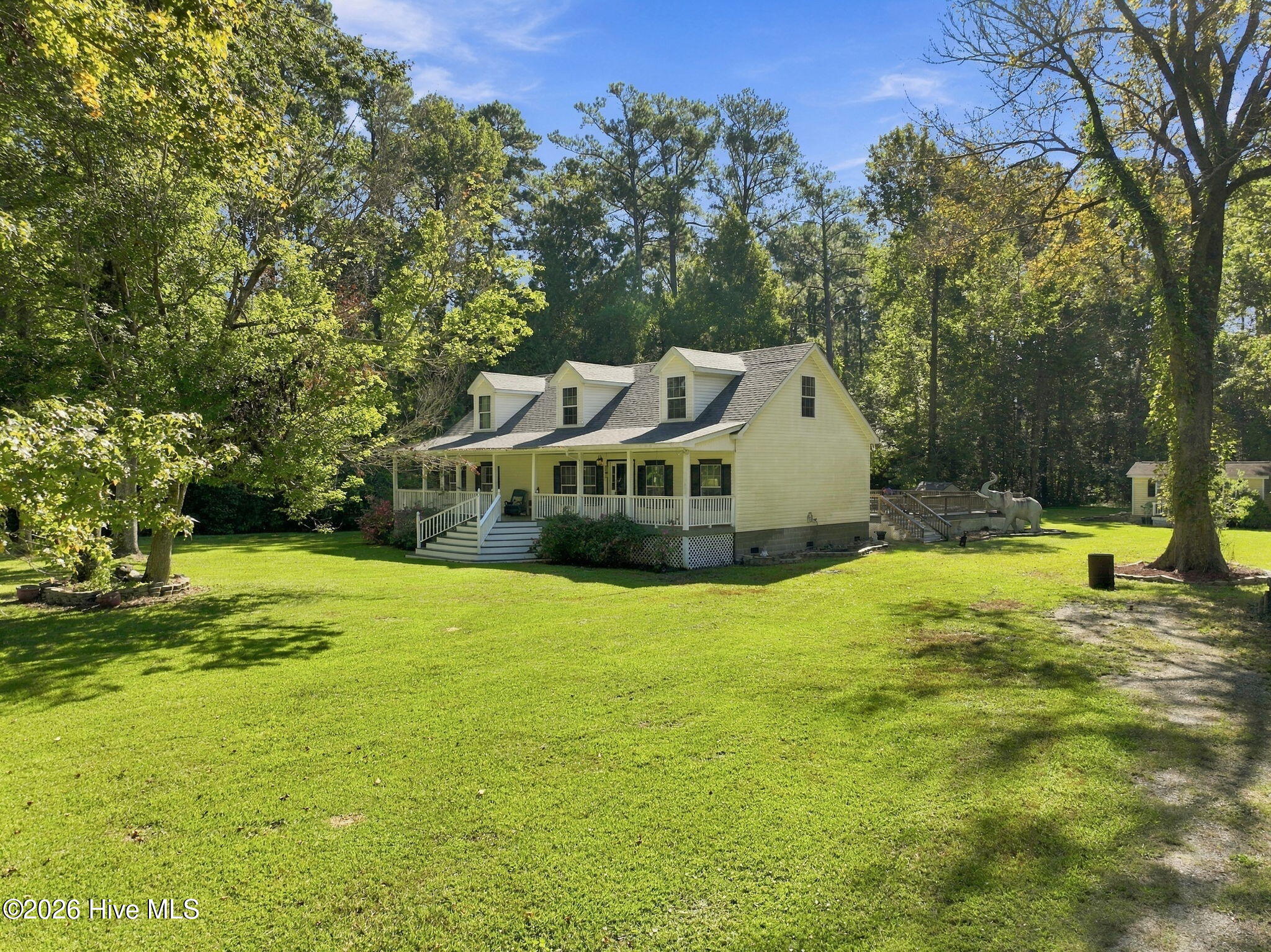 215 Jonaquins Drive Property Photo 36