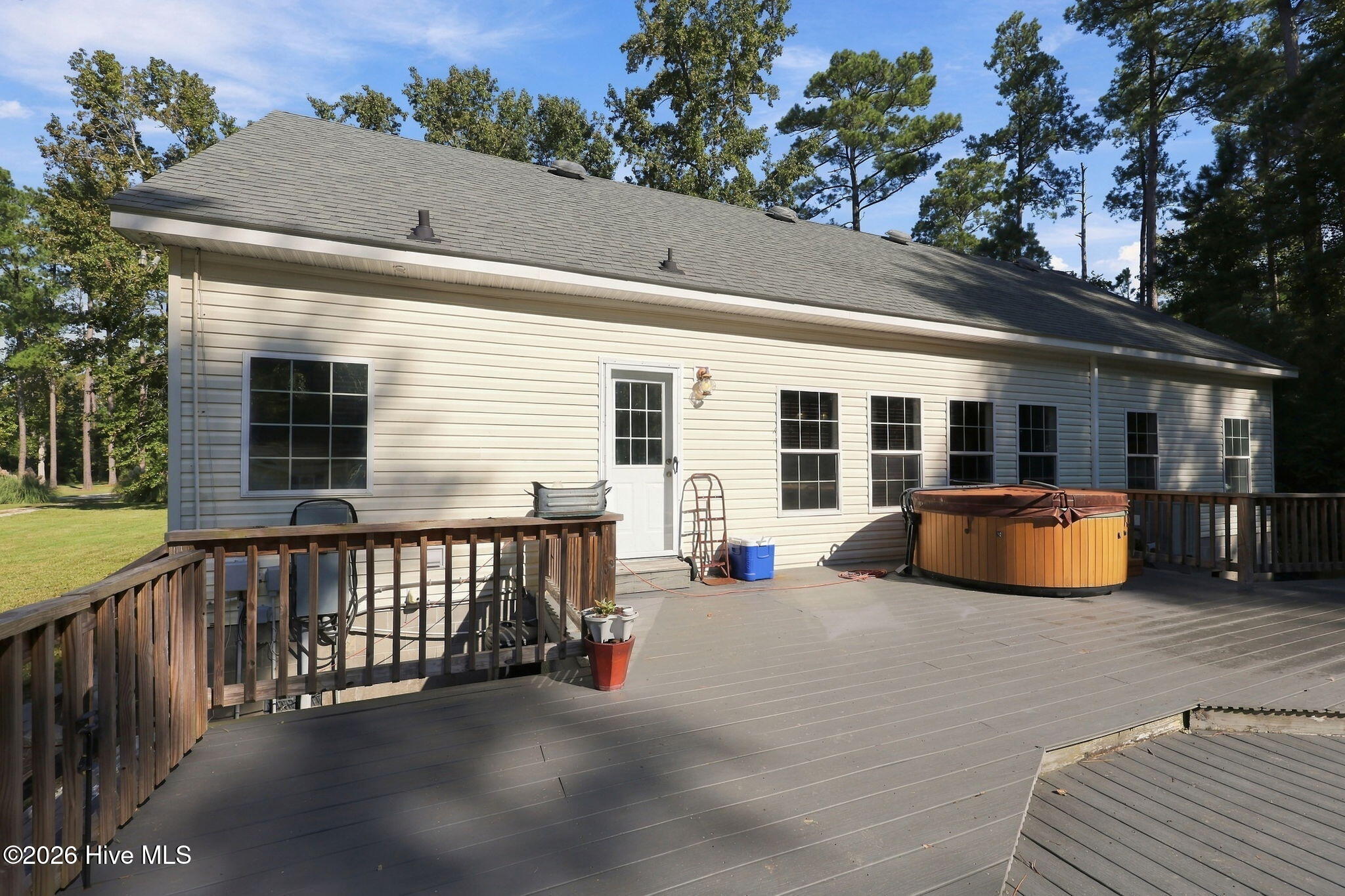 215 Jonaquins Drive Property Photo 38