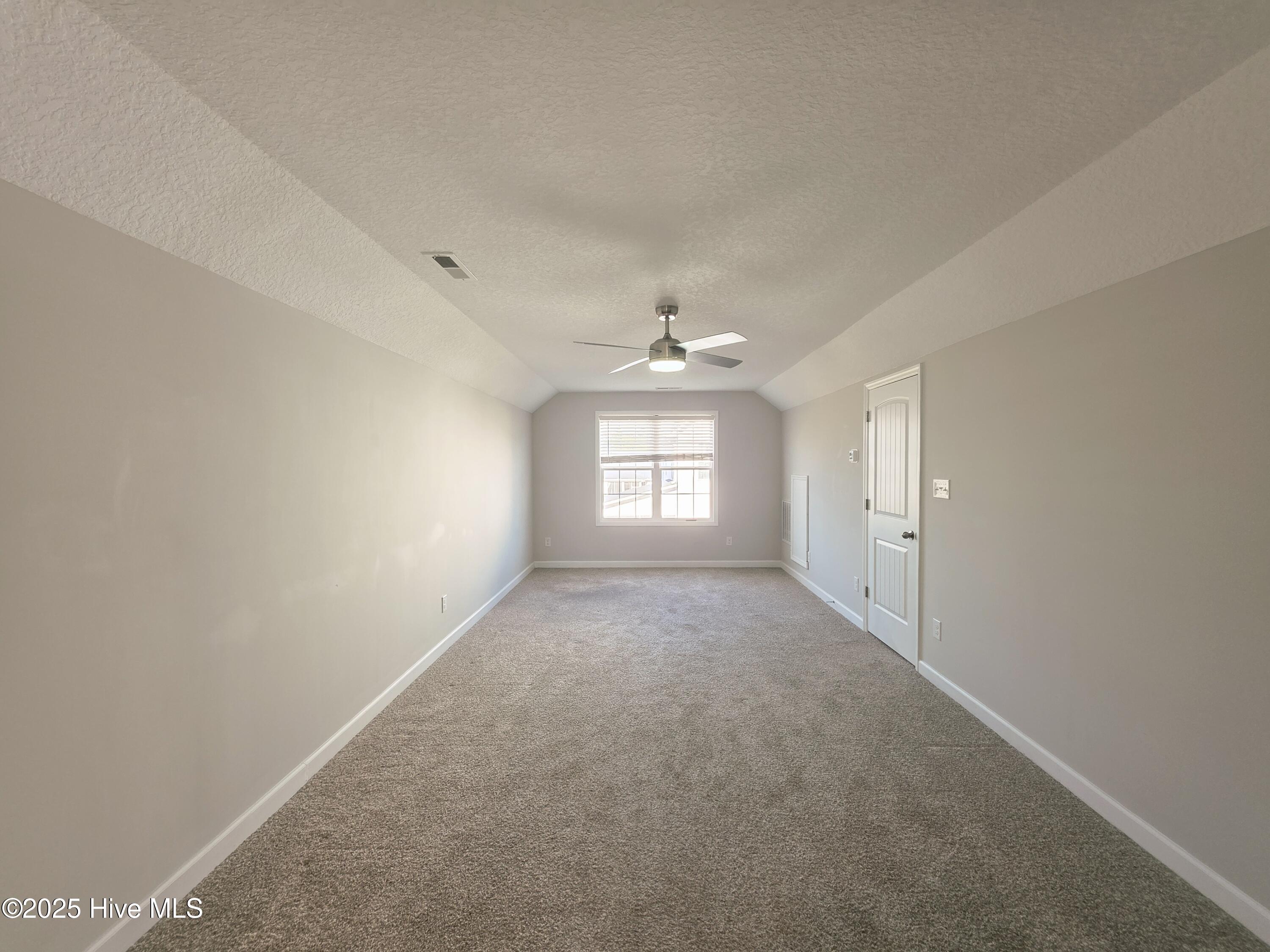 1106 Carteret Manor Drive Property Photo 5