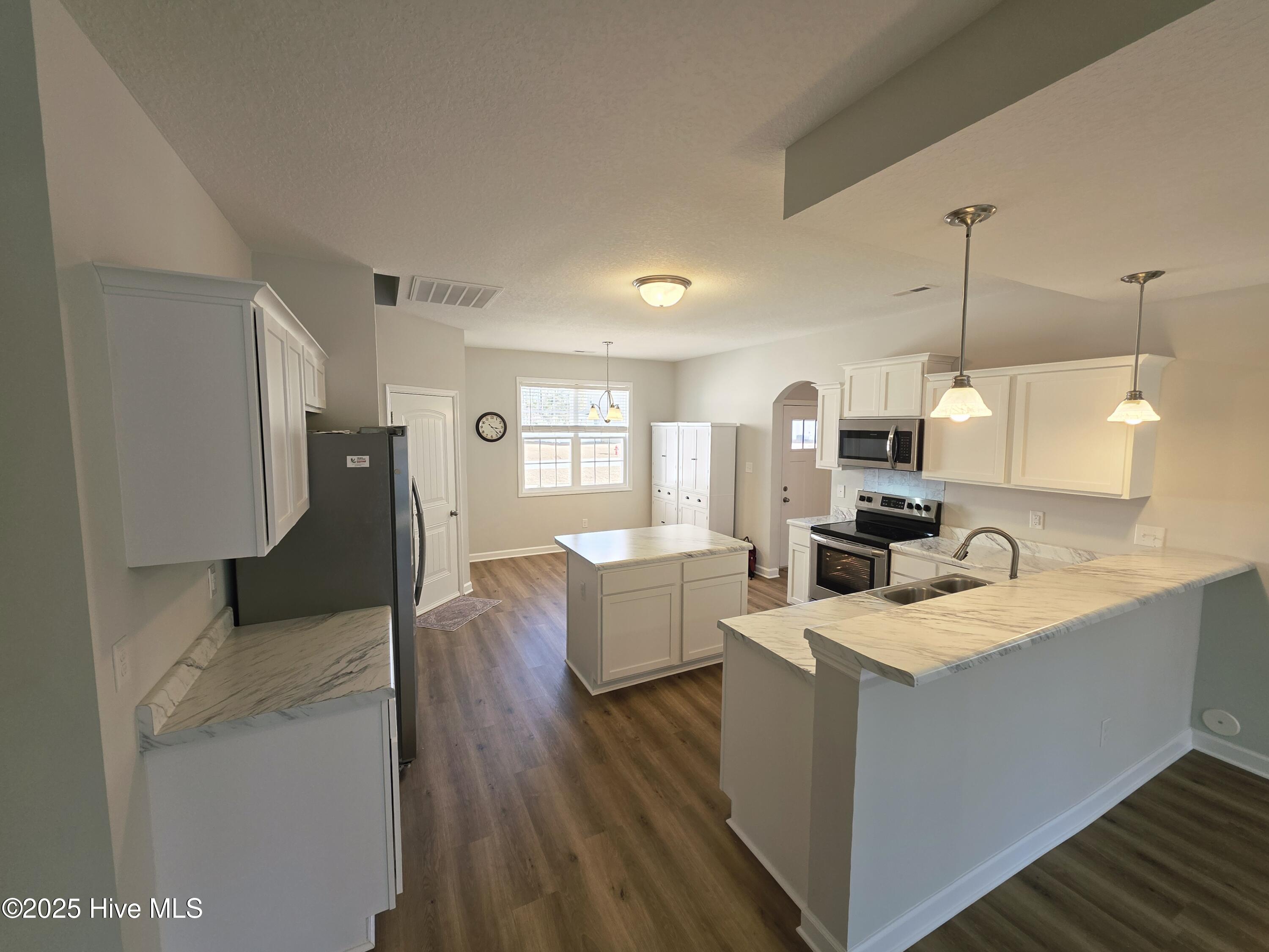 1106 Carteret Manor Drive Property Photo 11