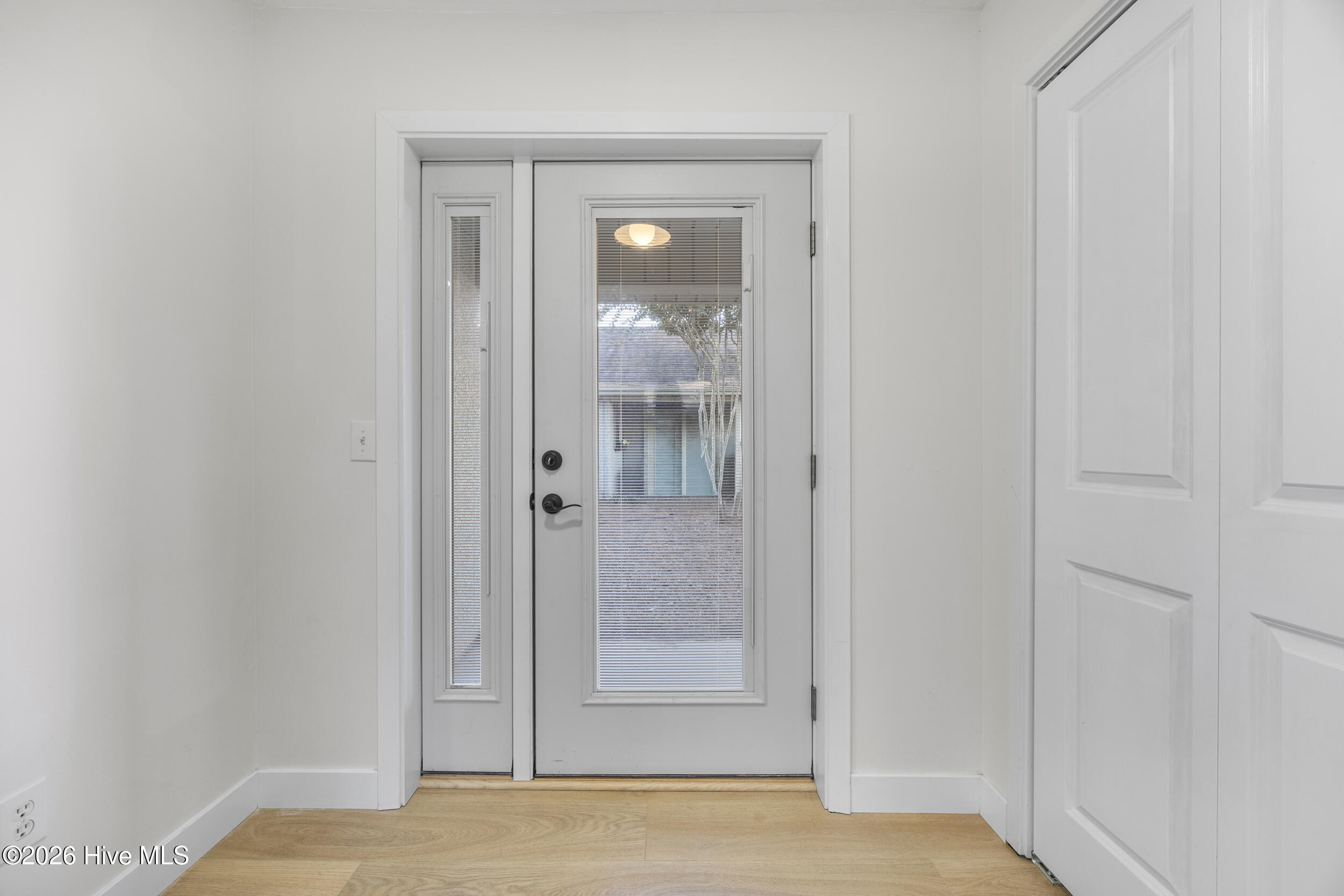319 Halyard Court Property Photo 17