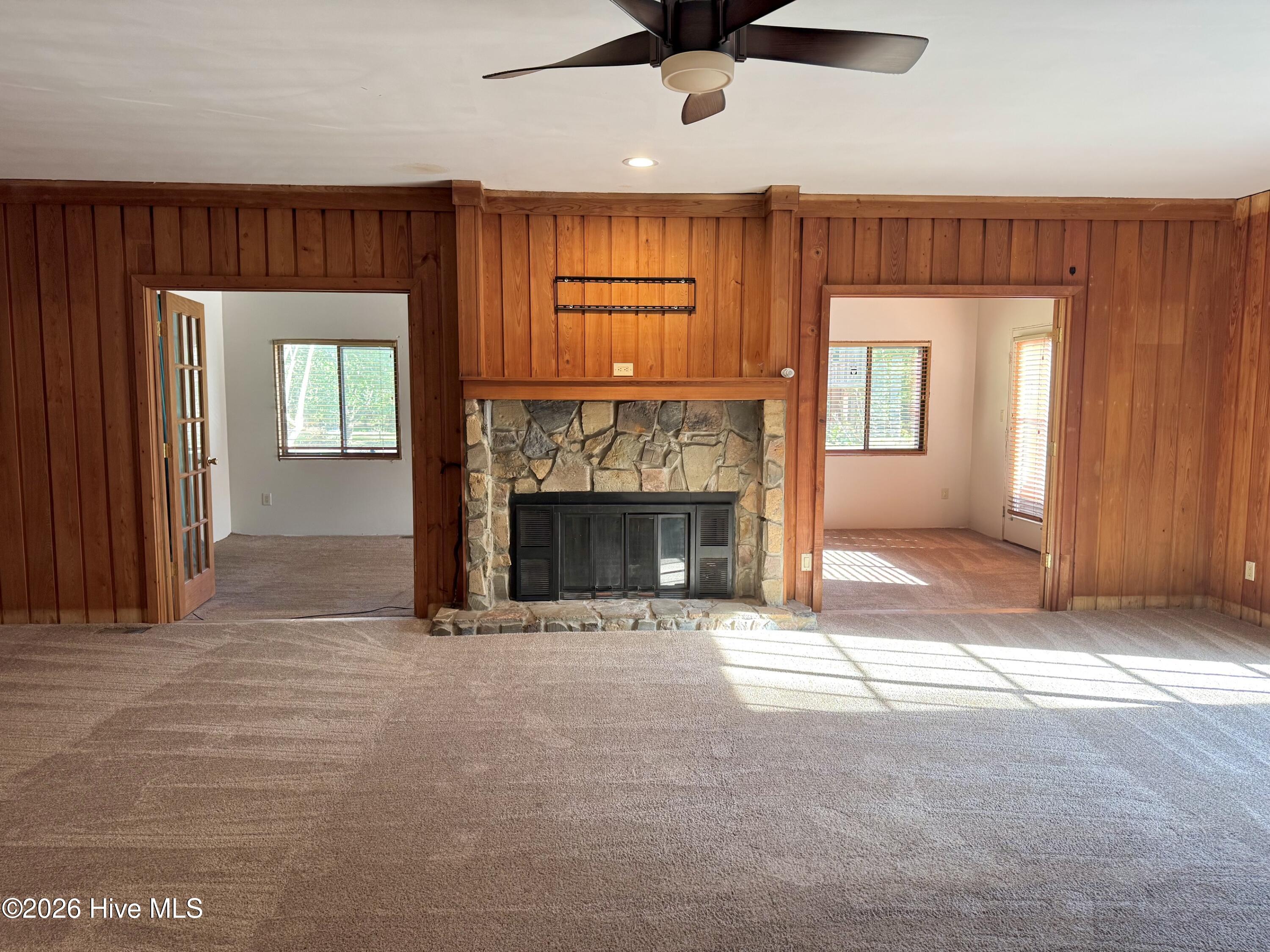 4710 Indian Corn Trail Property Photo 3