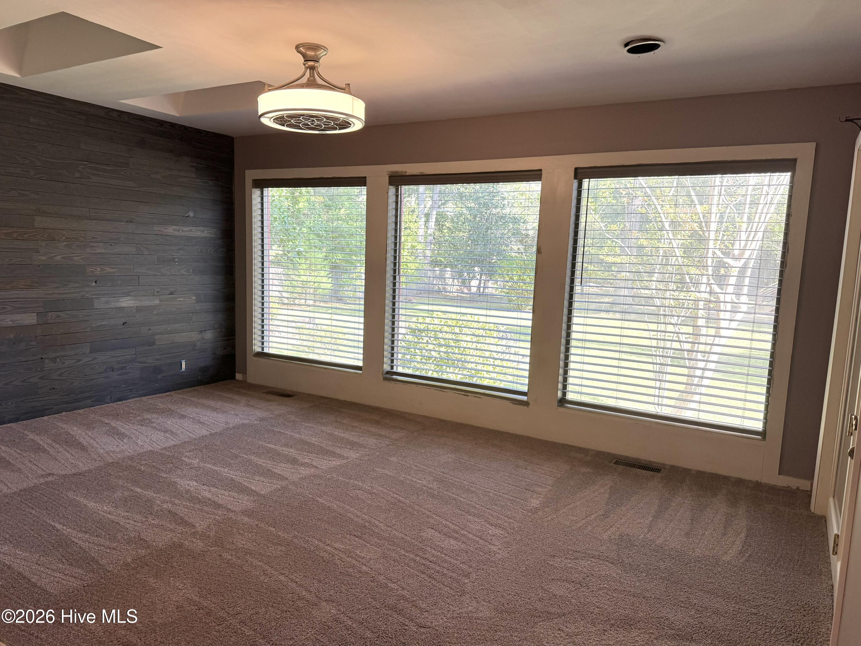 4710 Indian Corn Trail Property Photo 7