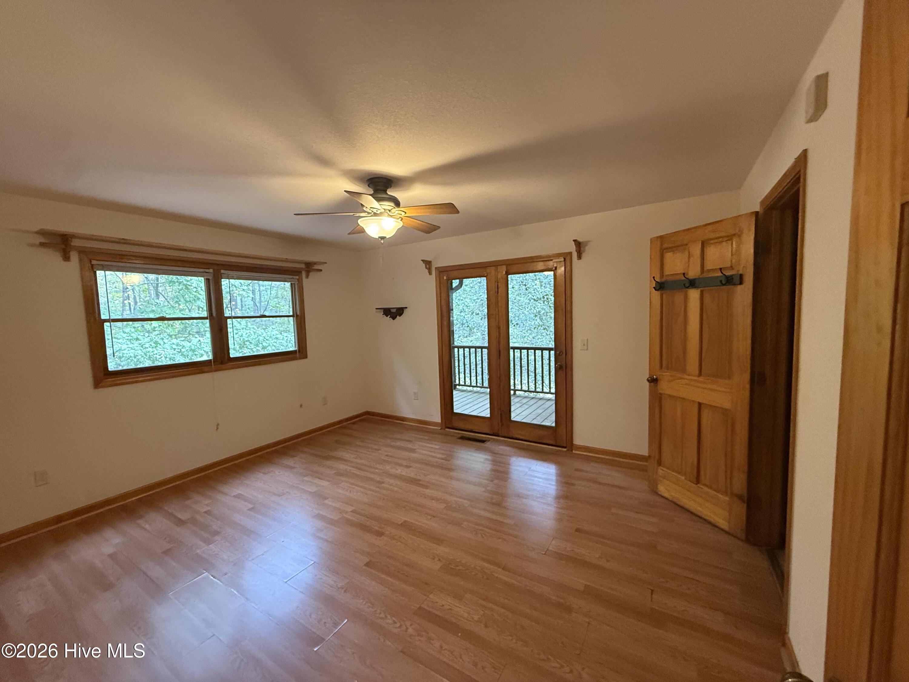 133 Fox Trot Lane Property Photo 3
