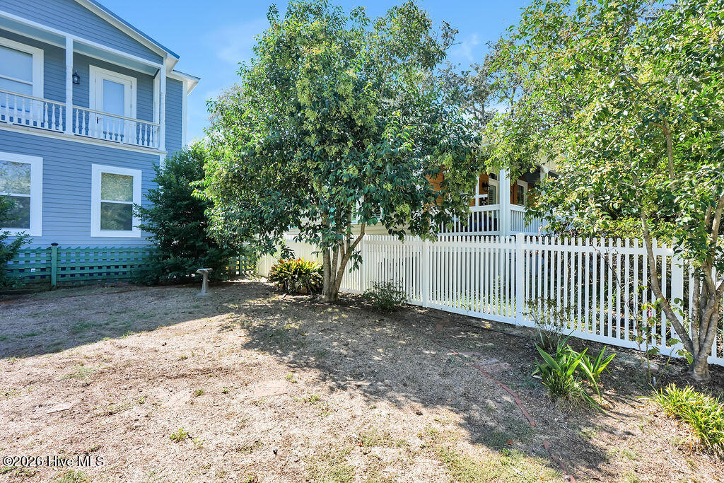 319 Clarendon Avenue Property Photo 30