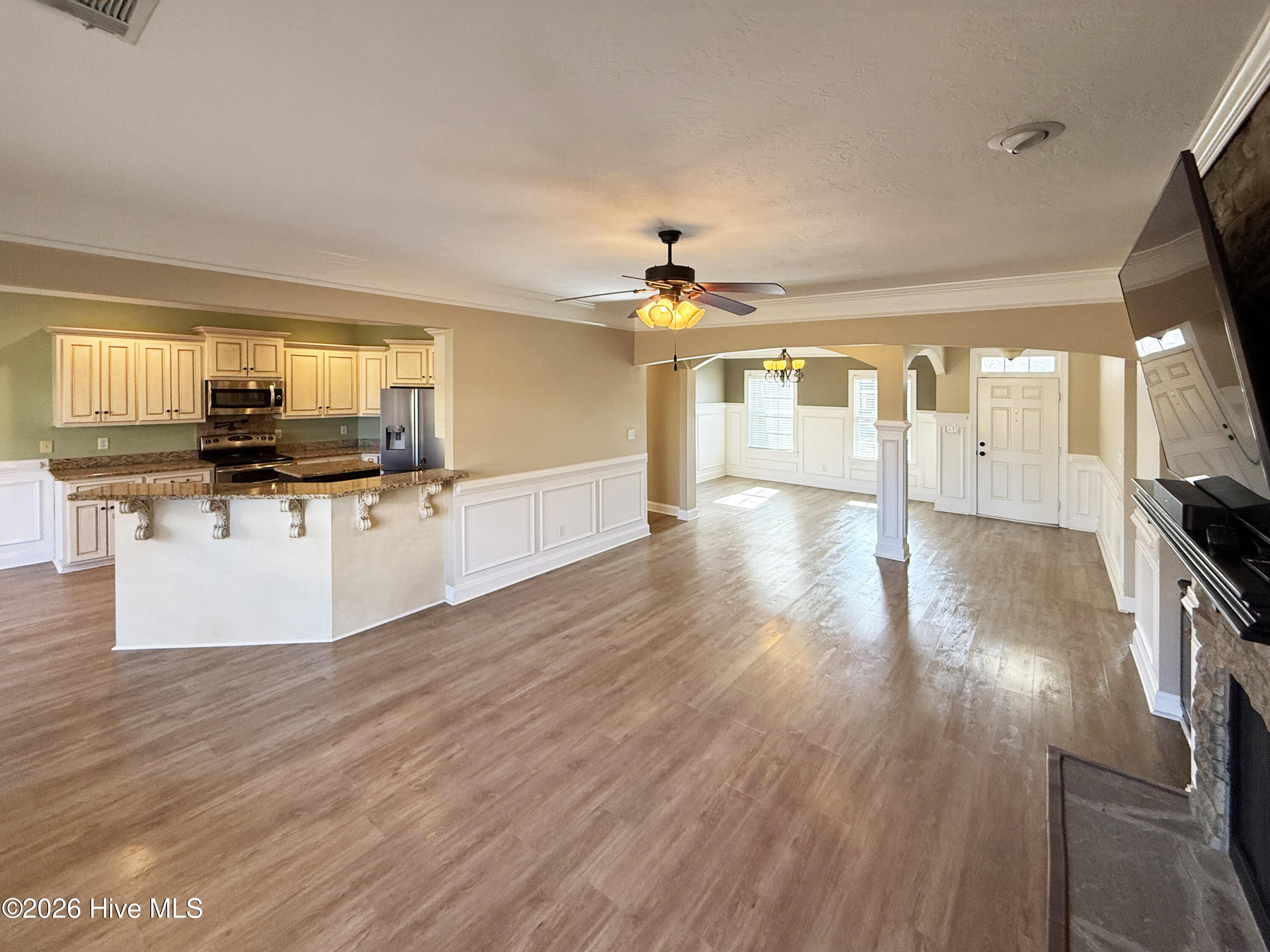 1165 Indian Springs Trail Property Photo 3