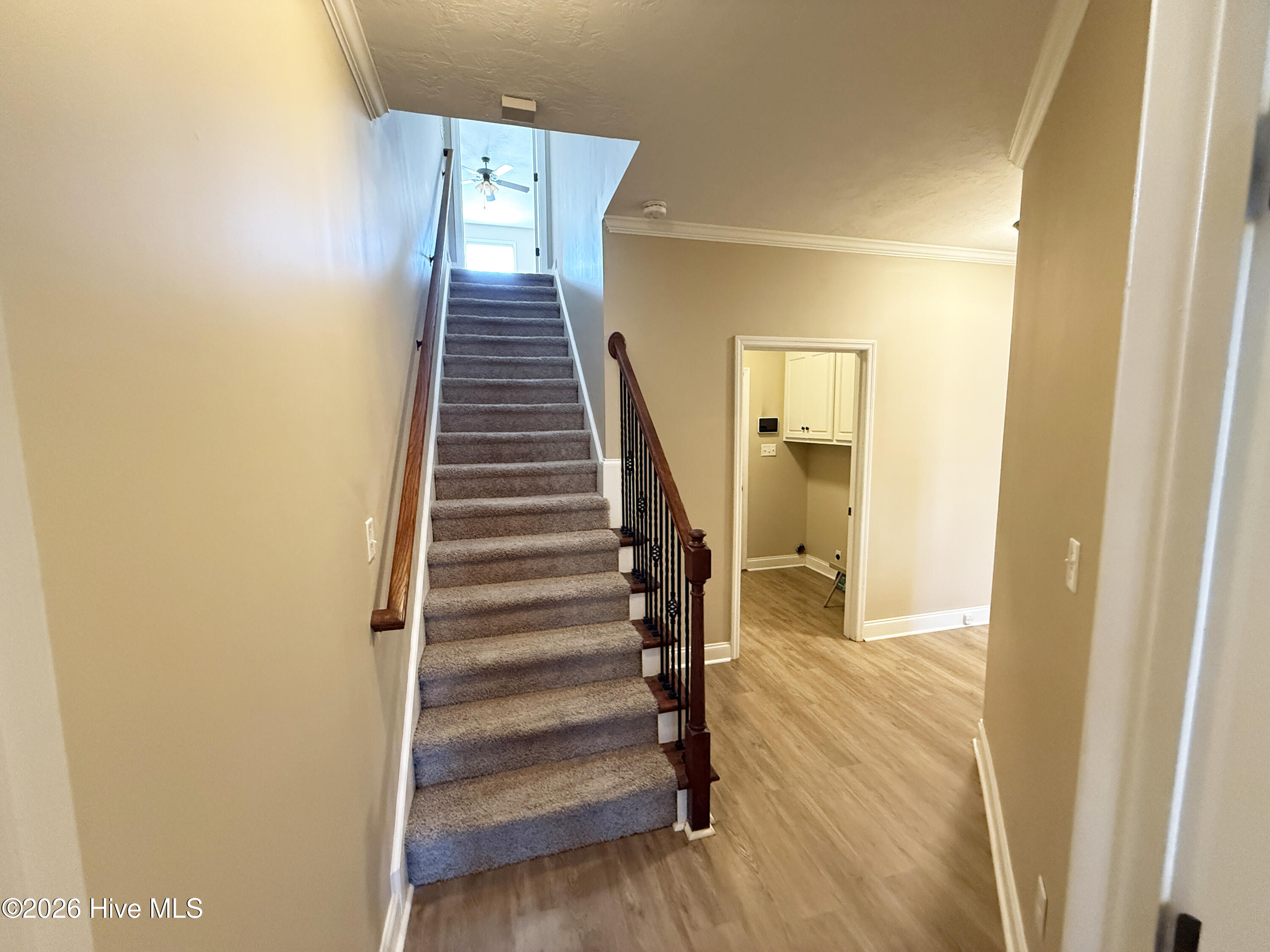 1165 Indian Springs Trail Property Photo 7