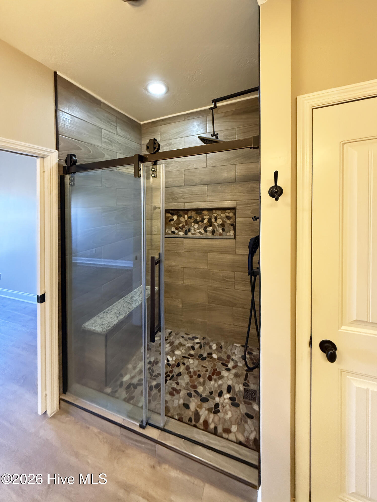 1165 Indian Springs Trail Property Photo 18