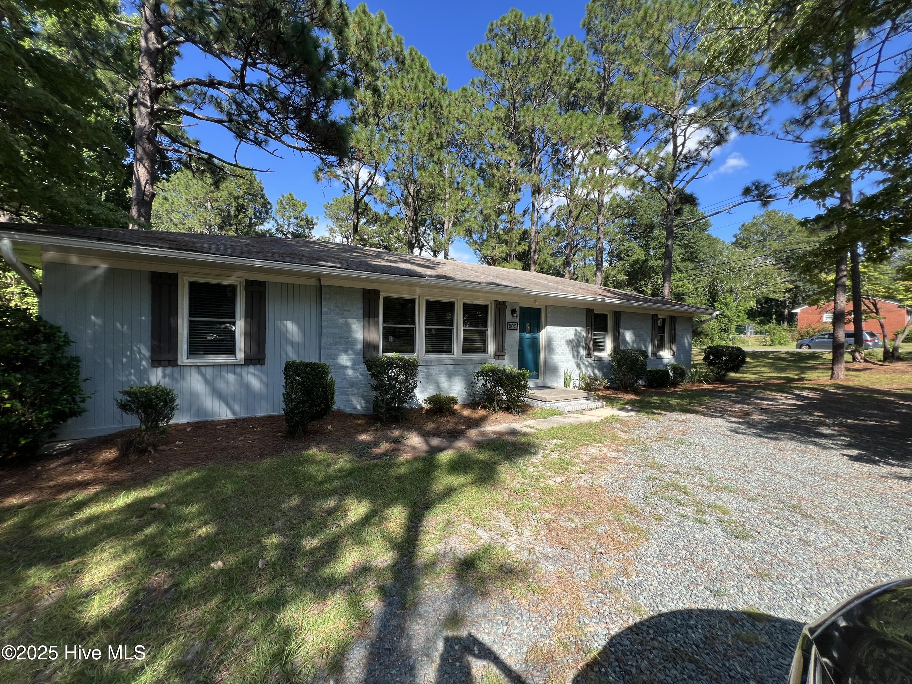 505 W Maine Avenue Property Photo 2