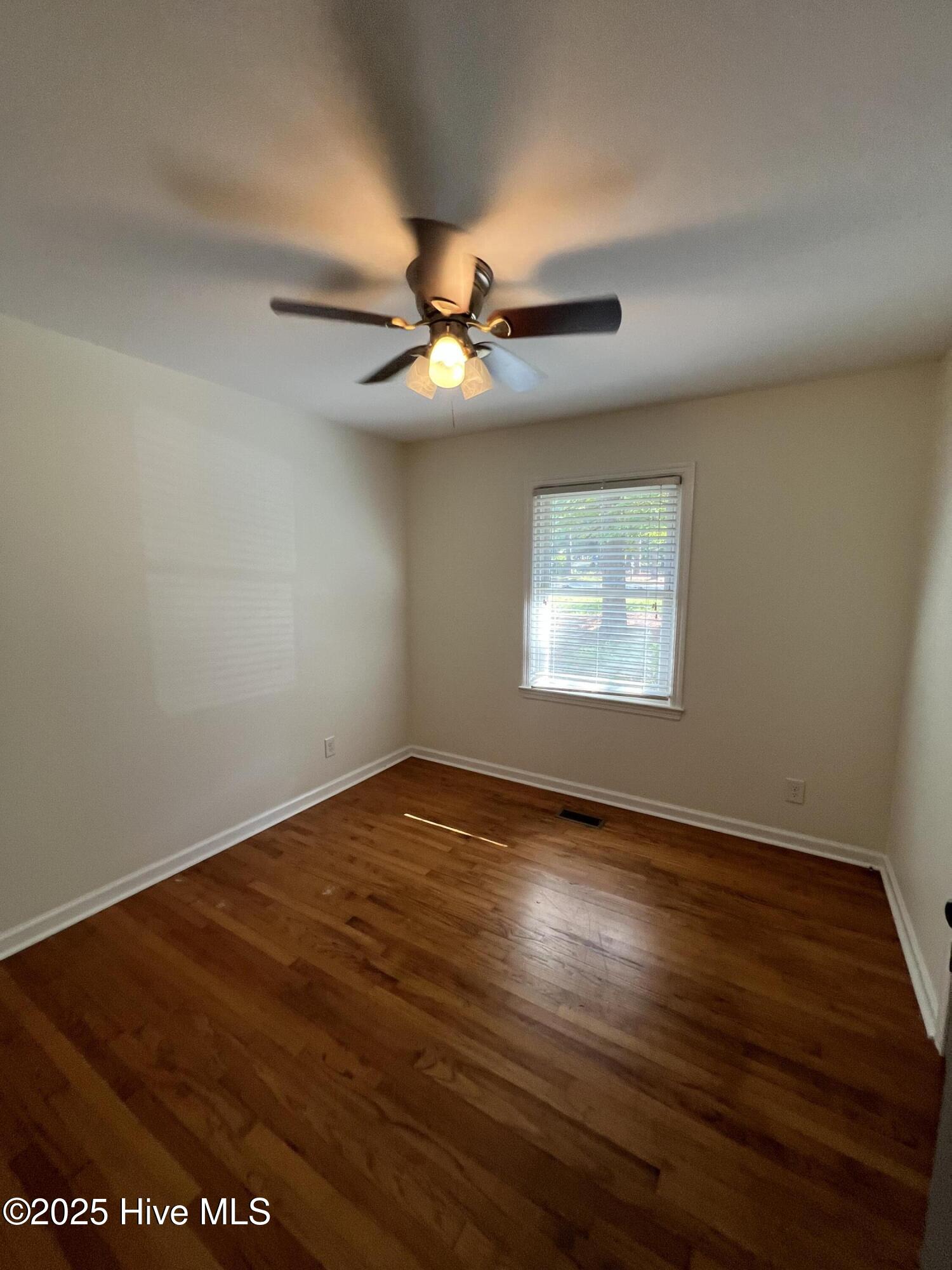 505 W Maine Avenue Property Photo 10