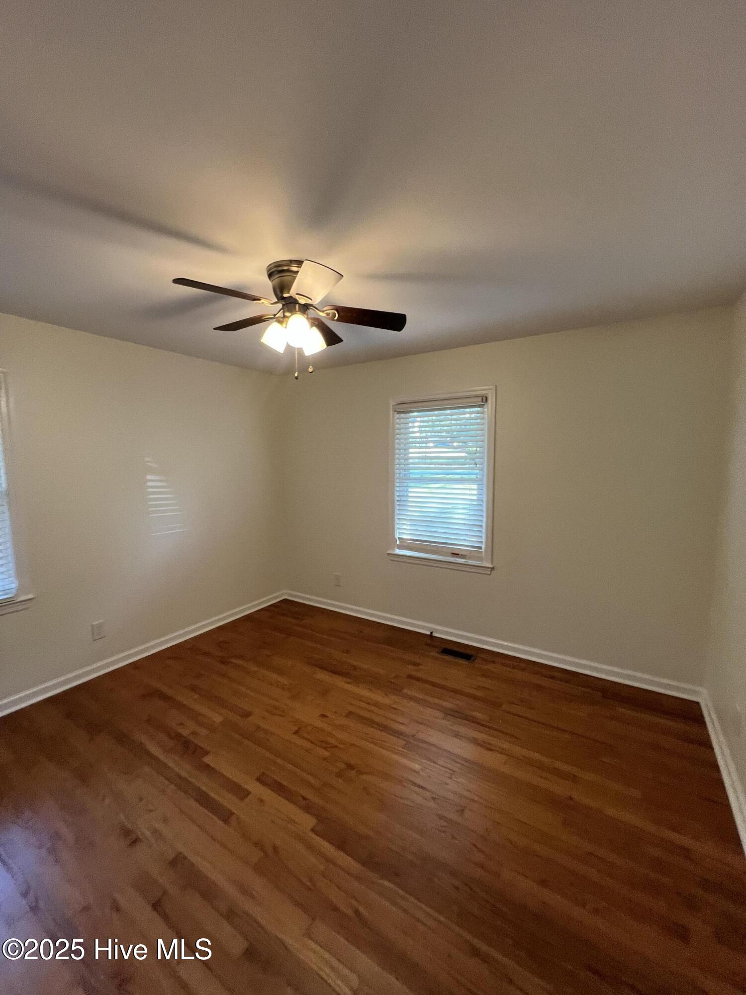 505 W Maine Avenue Property Photo 12