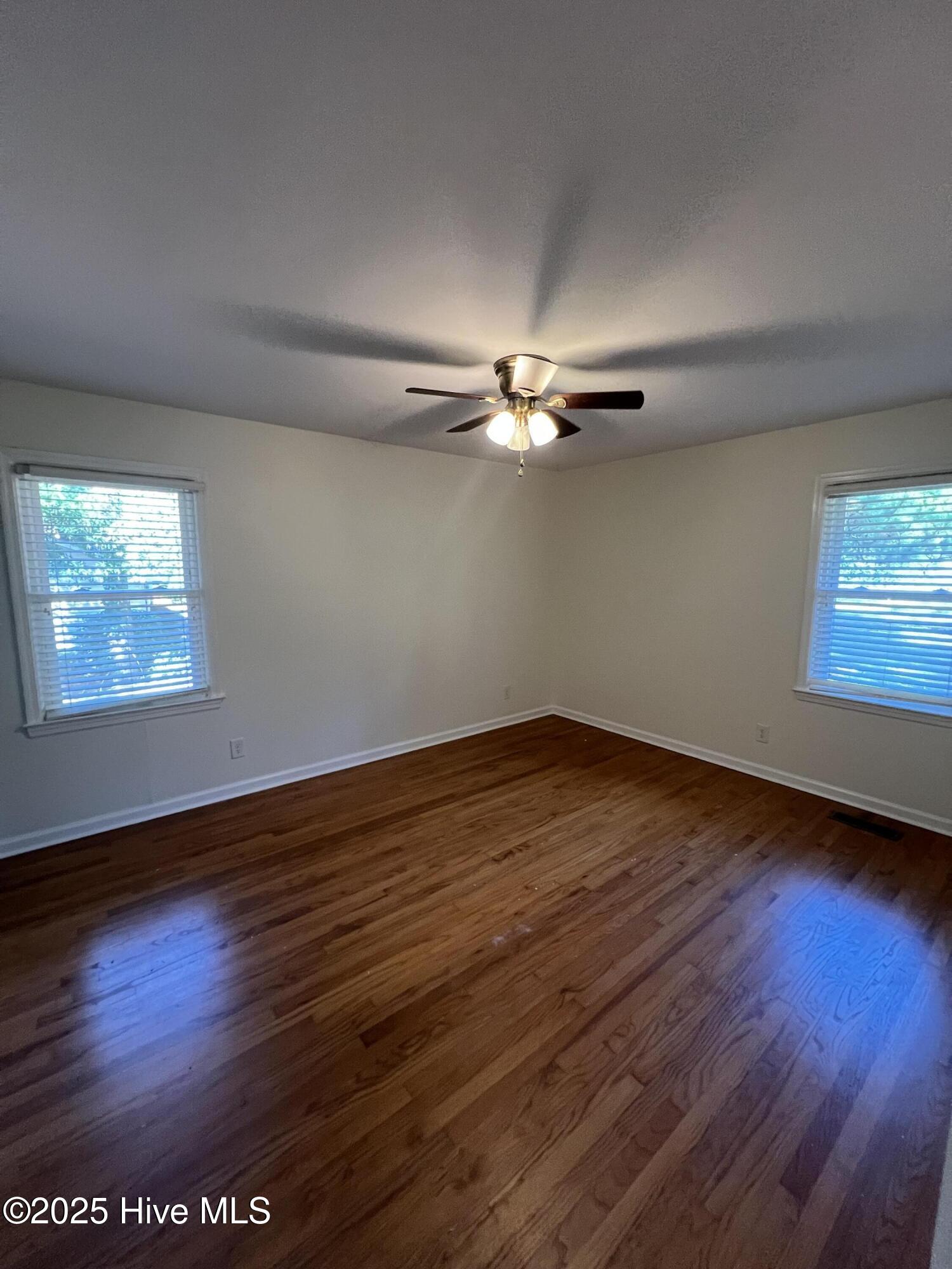 505 W Maine Avenue Property Photo 13