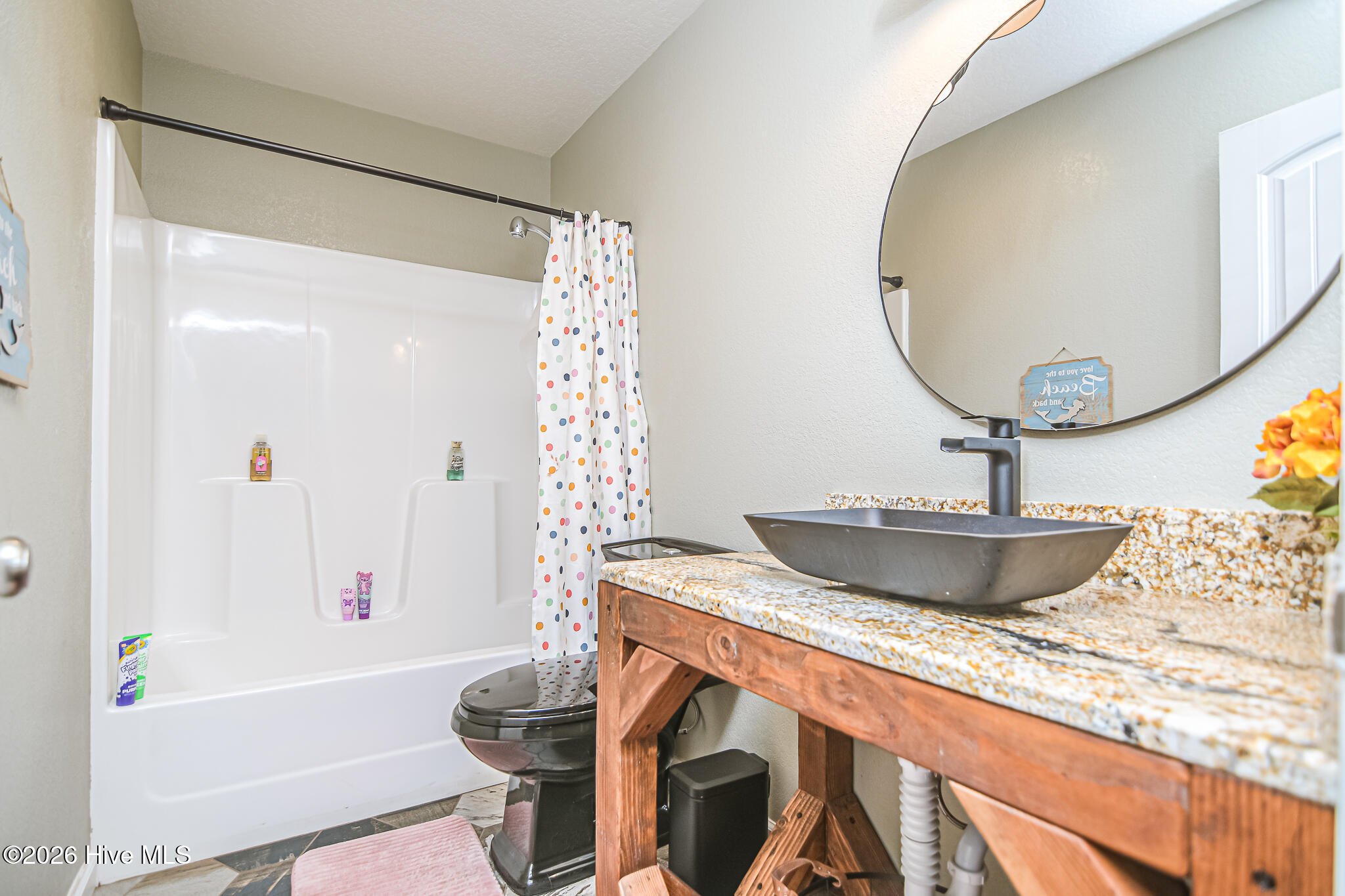 21181 Traders Road Property Photo 34