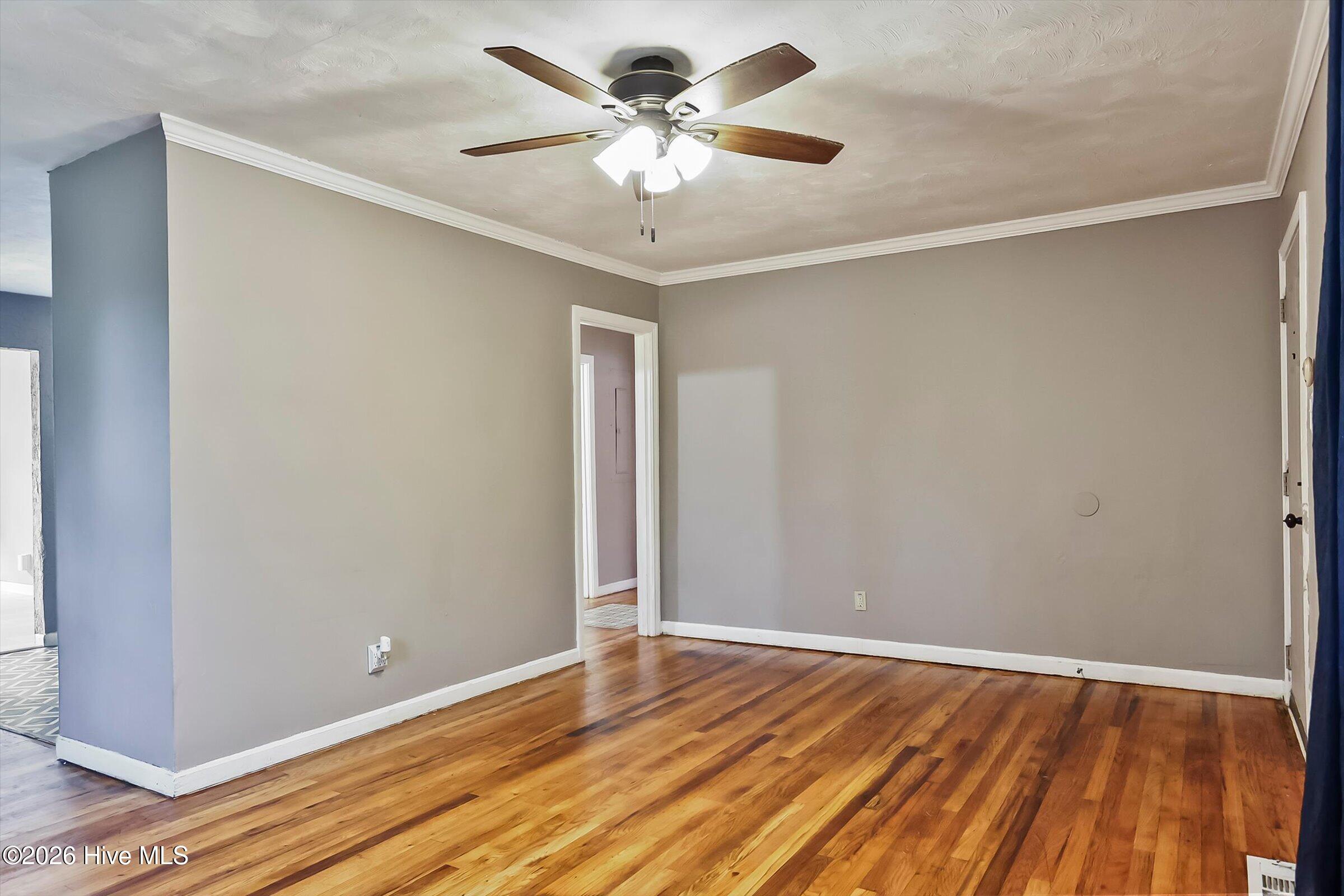 1001 Skyview Drive Property Photo 6