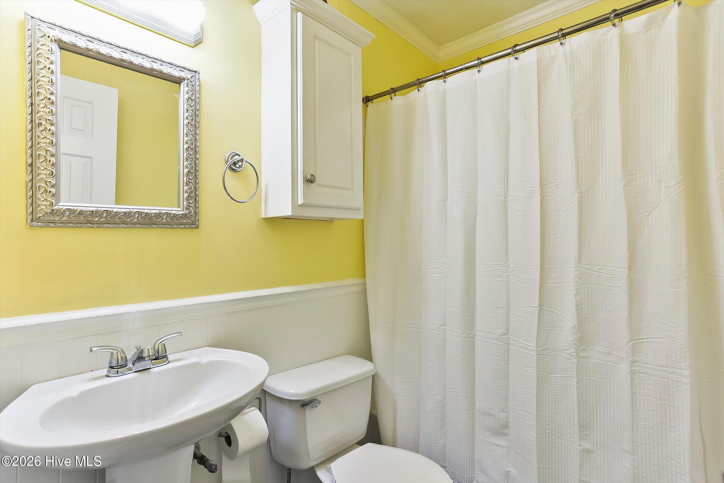 1001 Skyview Drive Property Photo 13