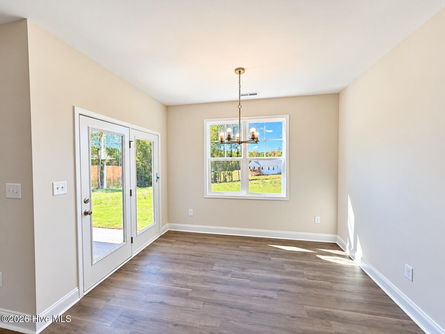 316 One Tree Hill Property Photo 13