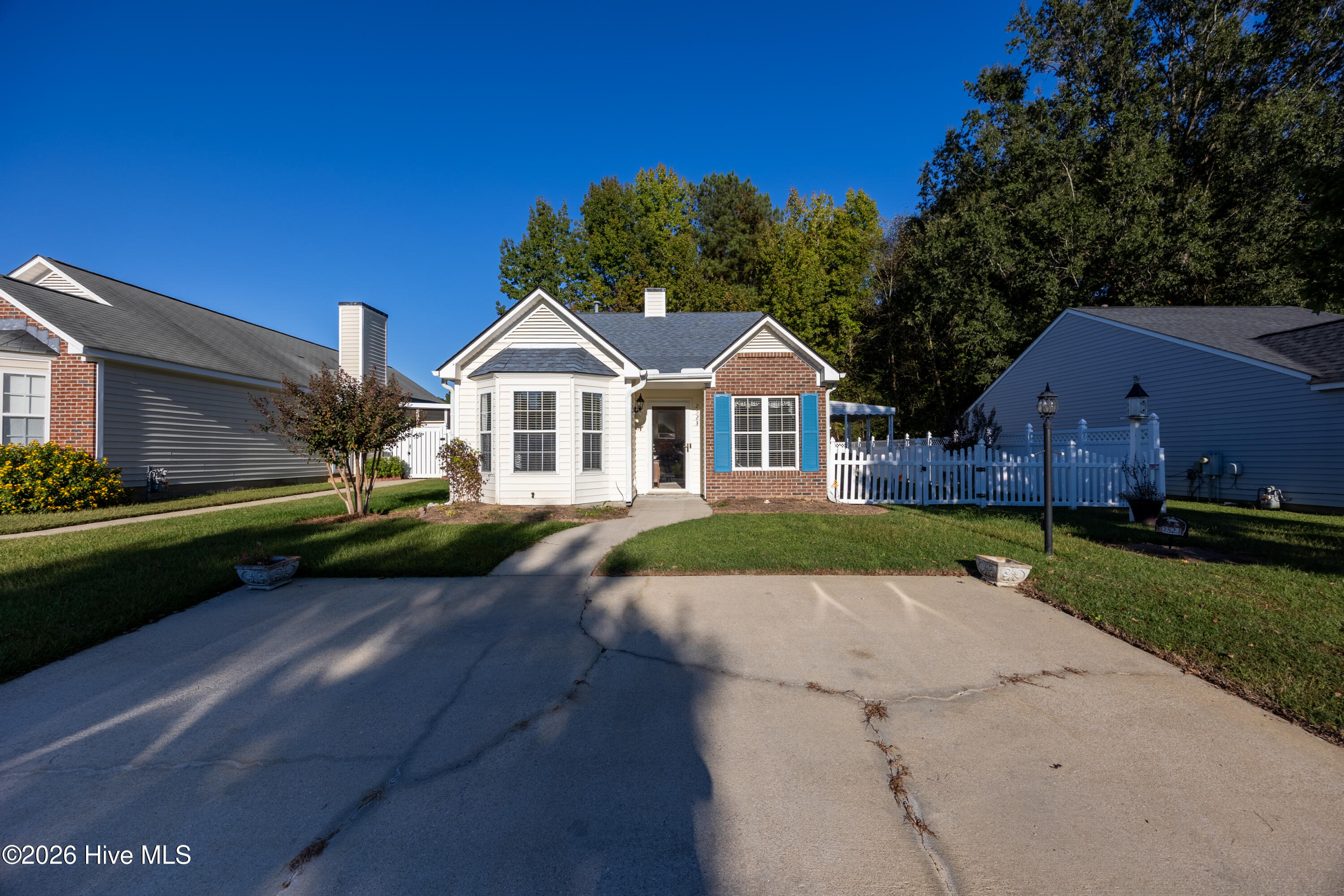 2523 Crystal Drive Sw Property Photo 4