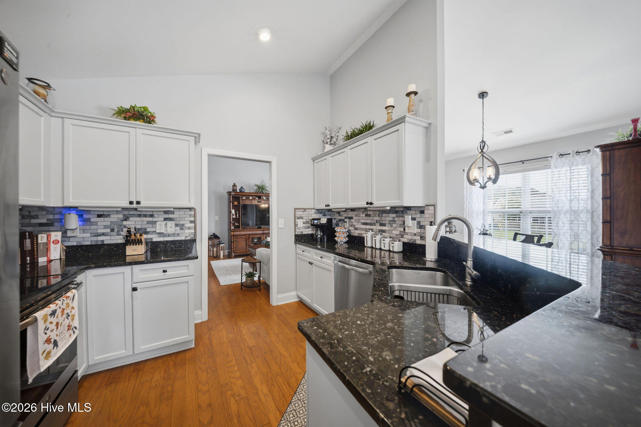 205 Whitehill Road Property Photo 23