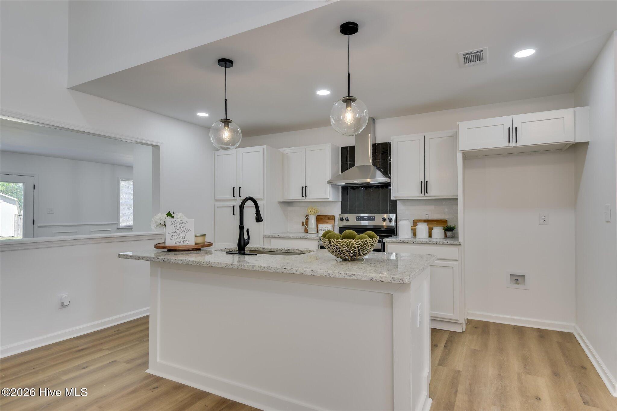 2351 Travis Pines Drive Property Photo 14