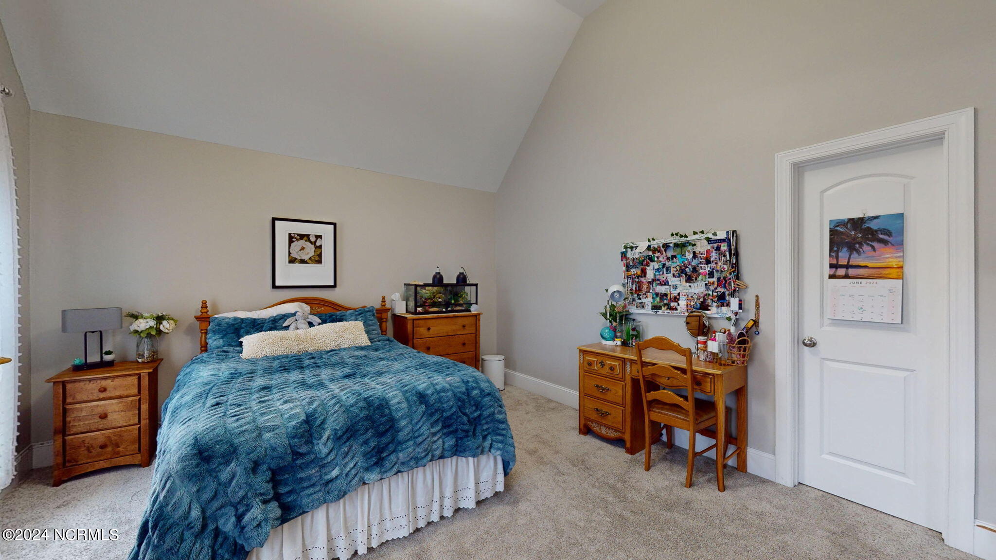 407 Cutter Way Property Photo 33