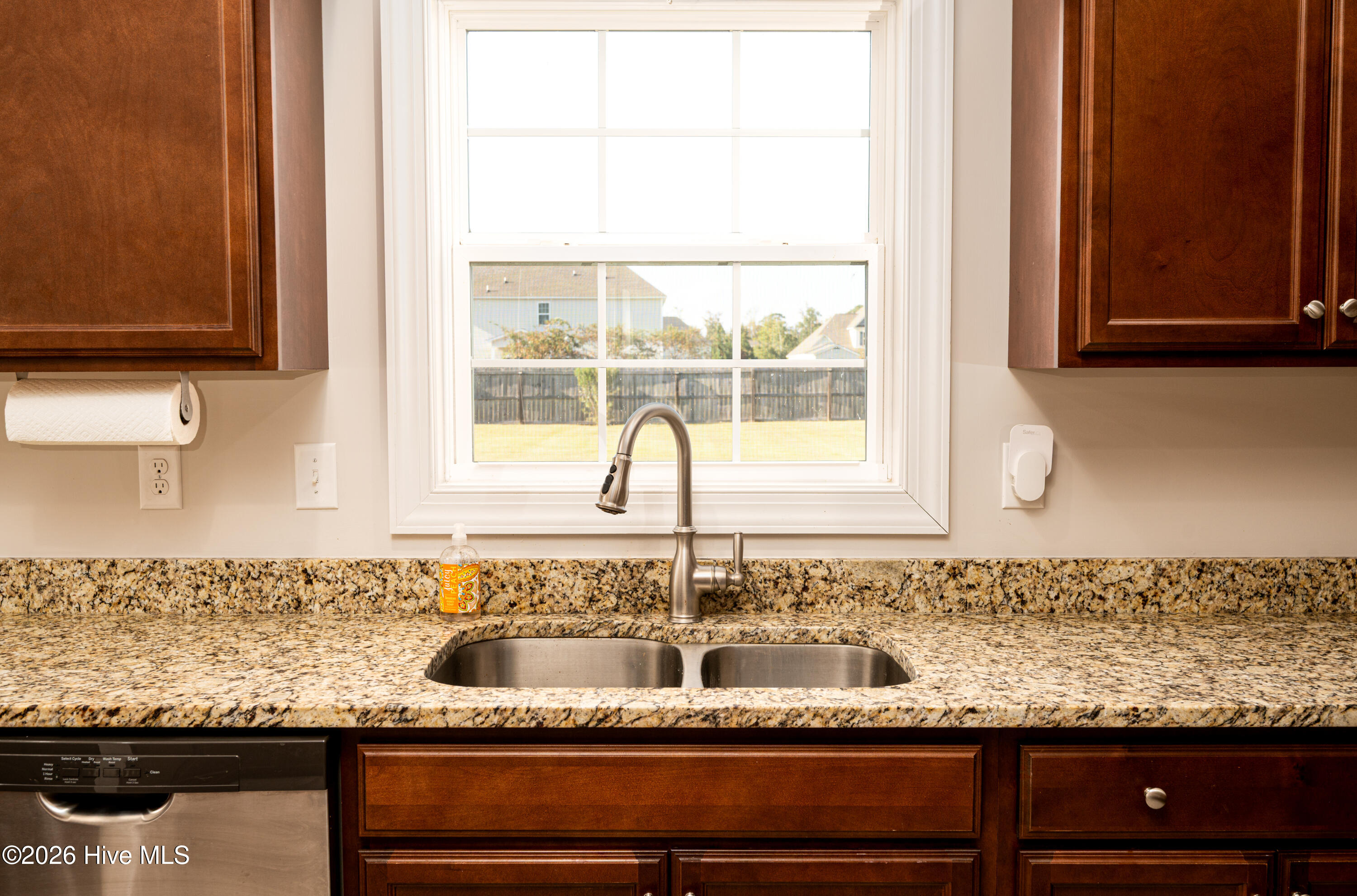 1011 Bluefish Place Property Photo 12