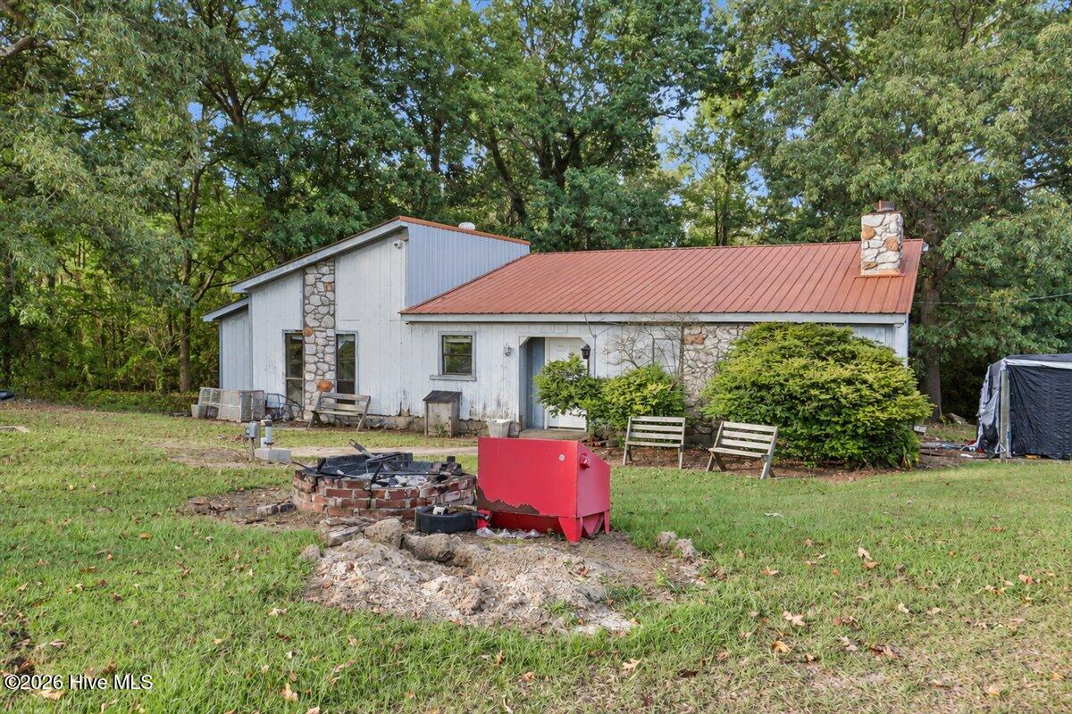 462 Camp Trailee Road Property Photo 3