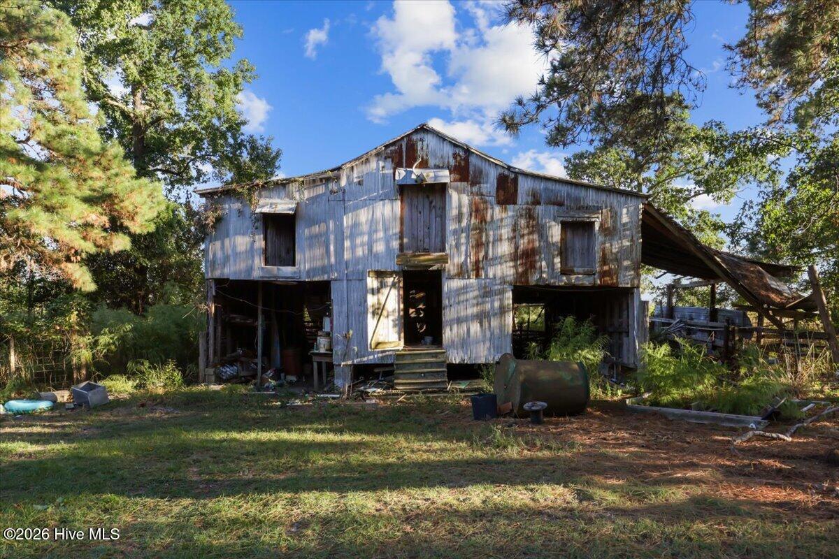 462 Camp Trailee Road Property Photo 5
