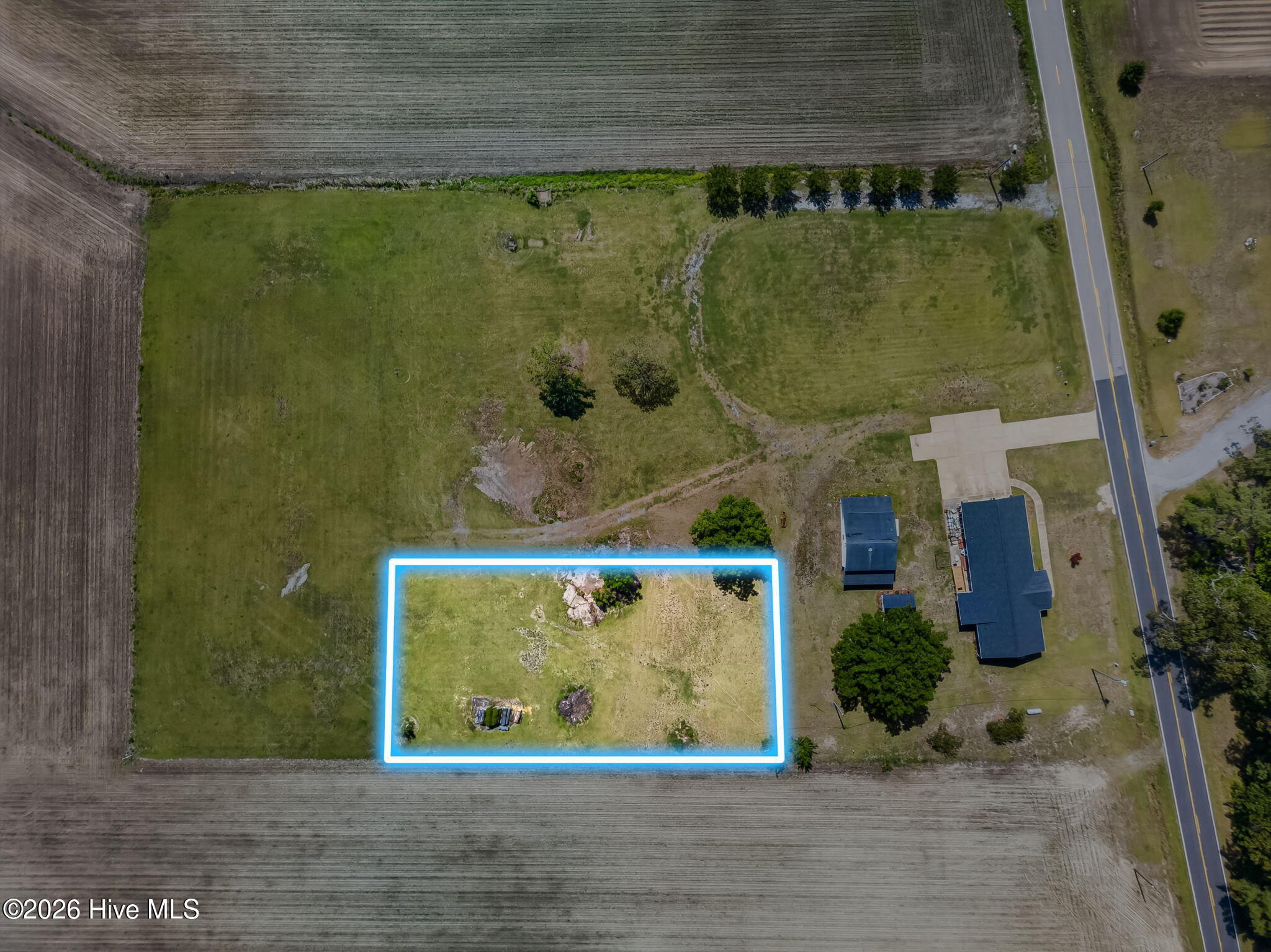1492 B Scott Road Property Photo 2