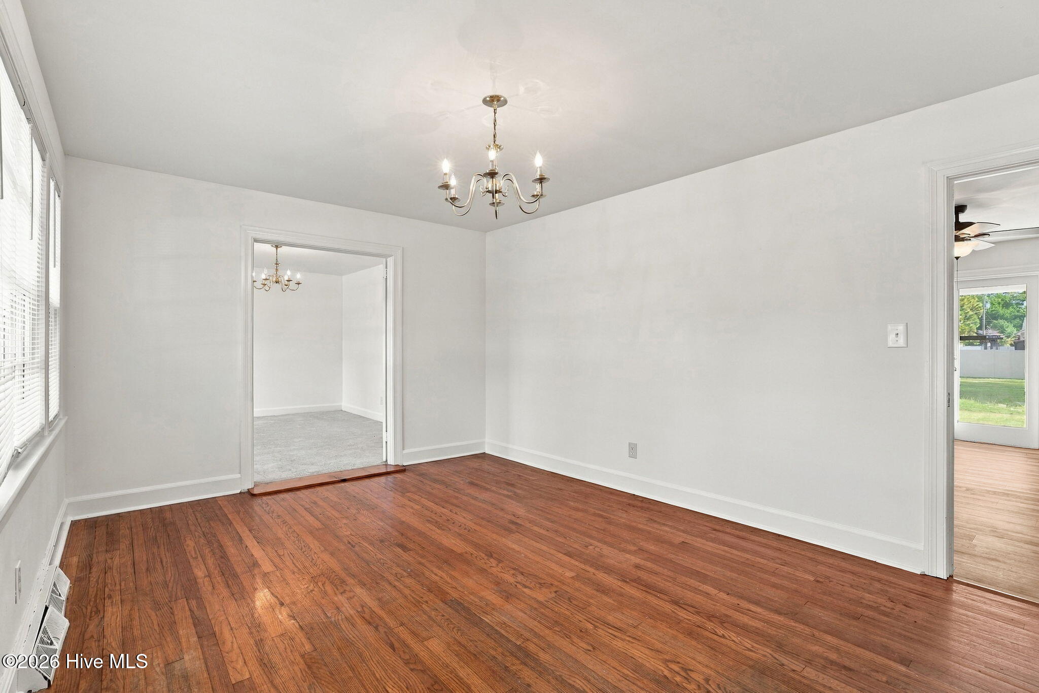 3822 Bridgers Street Nw Property Photo 4