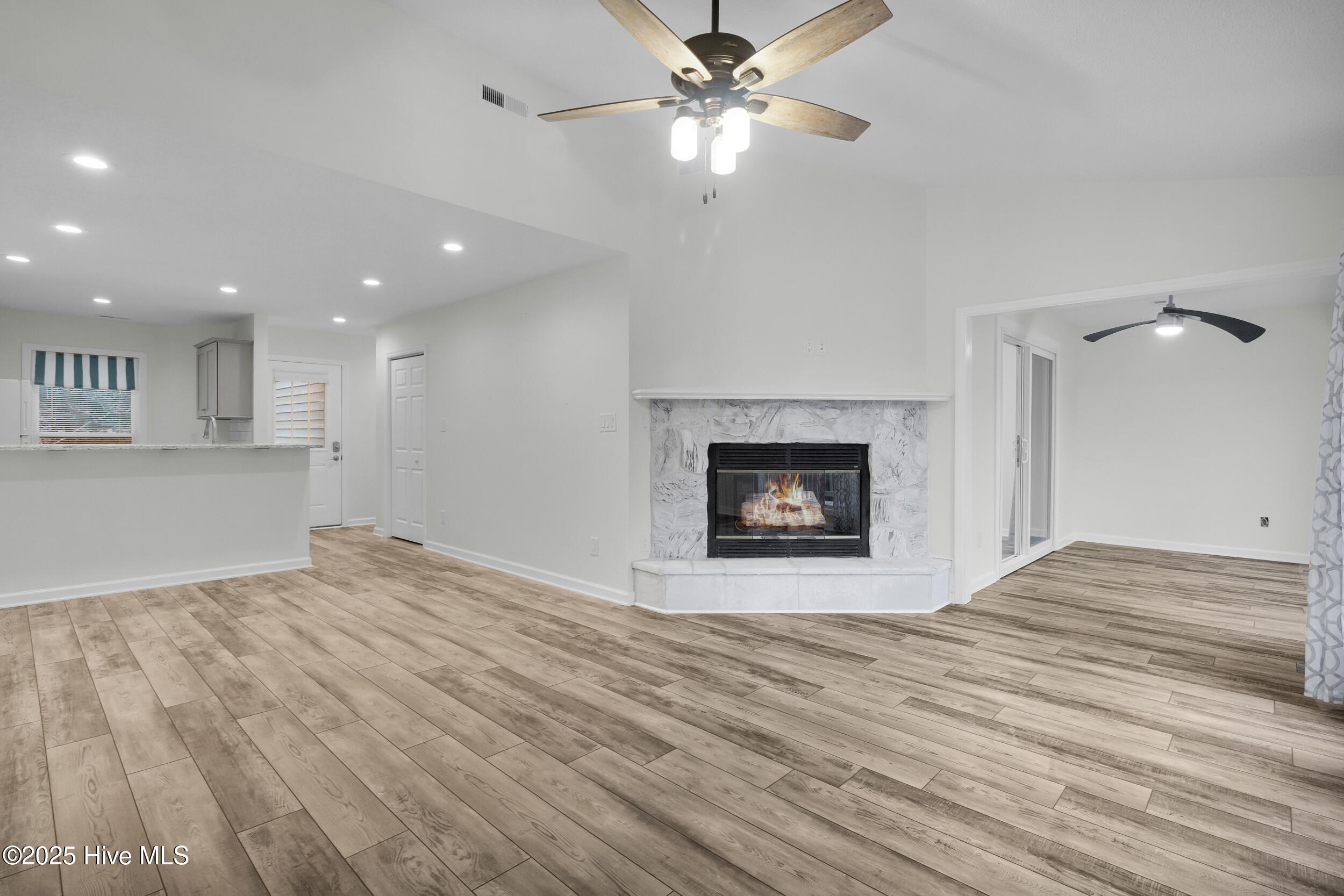 7212 Windward Drive Property Photo 11