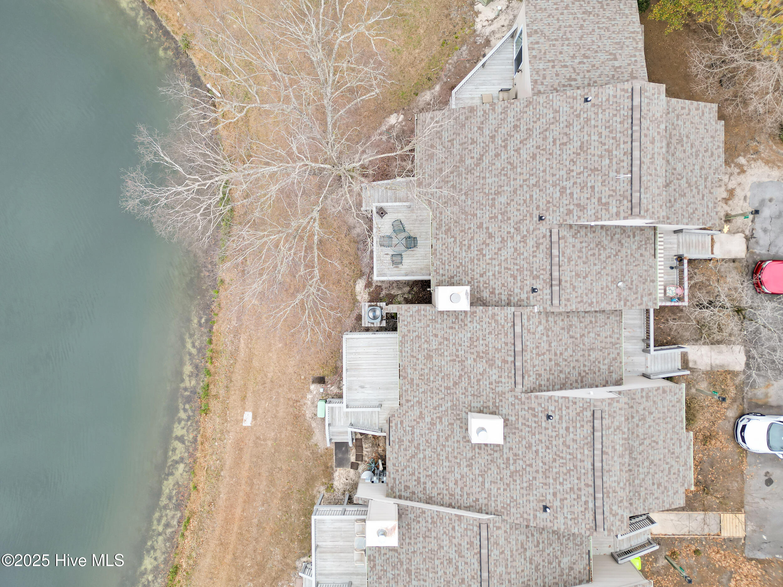 7212 Windward Drive Property Photo 35