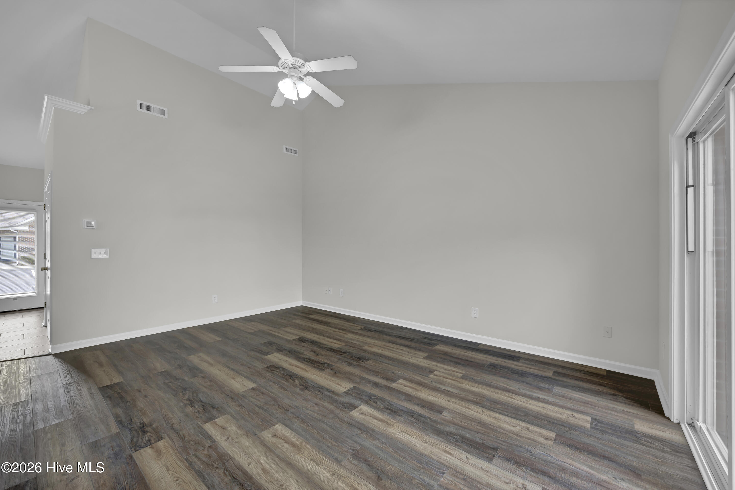 210 Hibiscus Way Property Photo 12