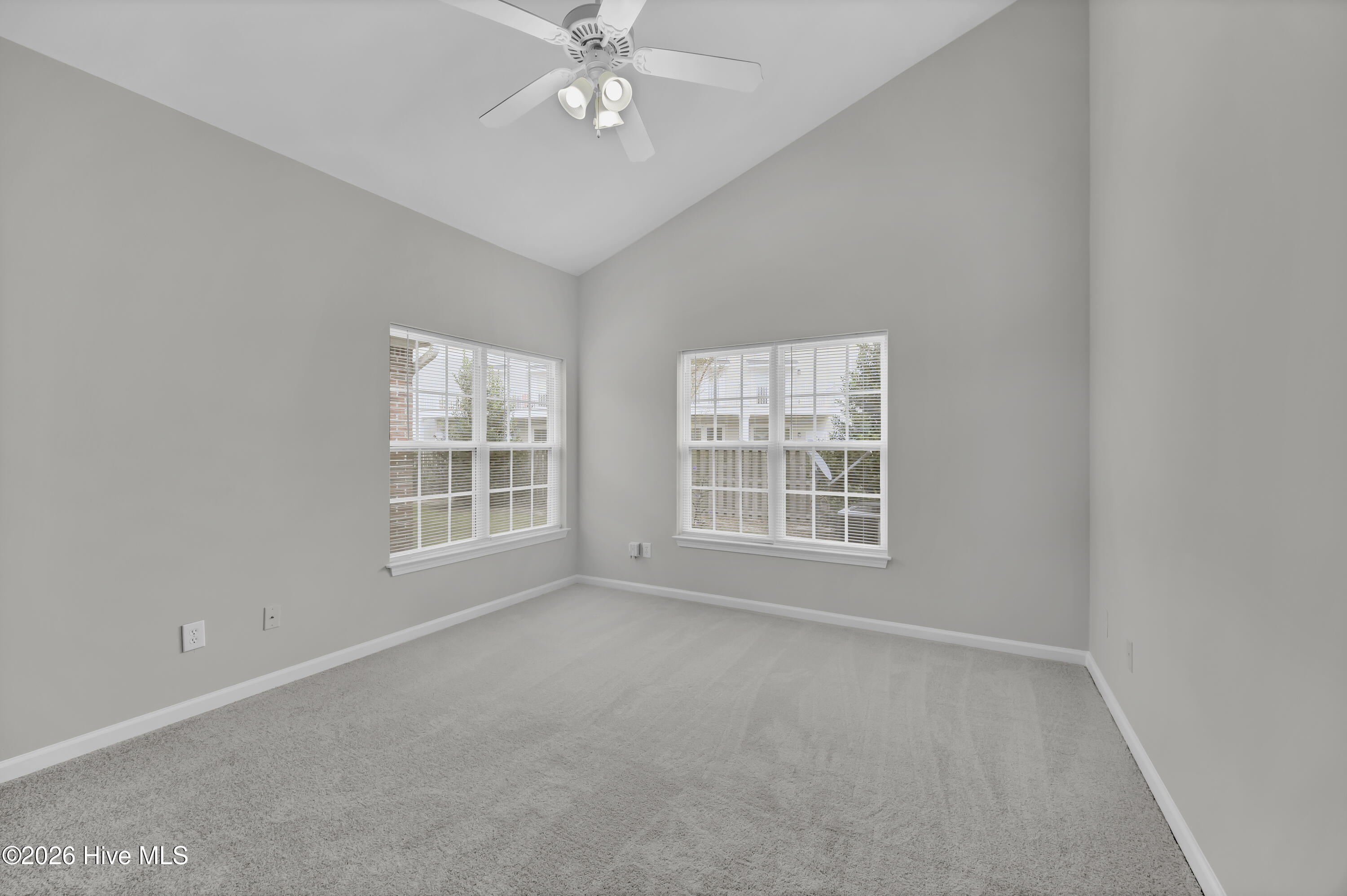 210 Hibiscus Way Property Photo 14