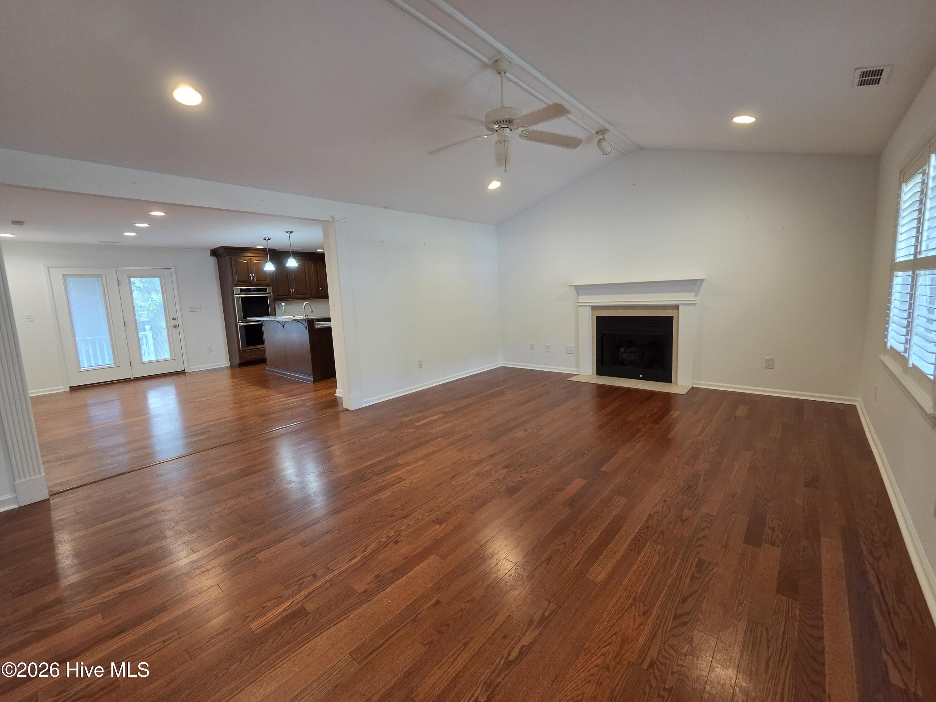 128 Leonard Drive Property Photo 2