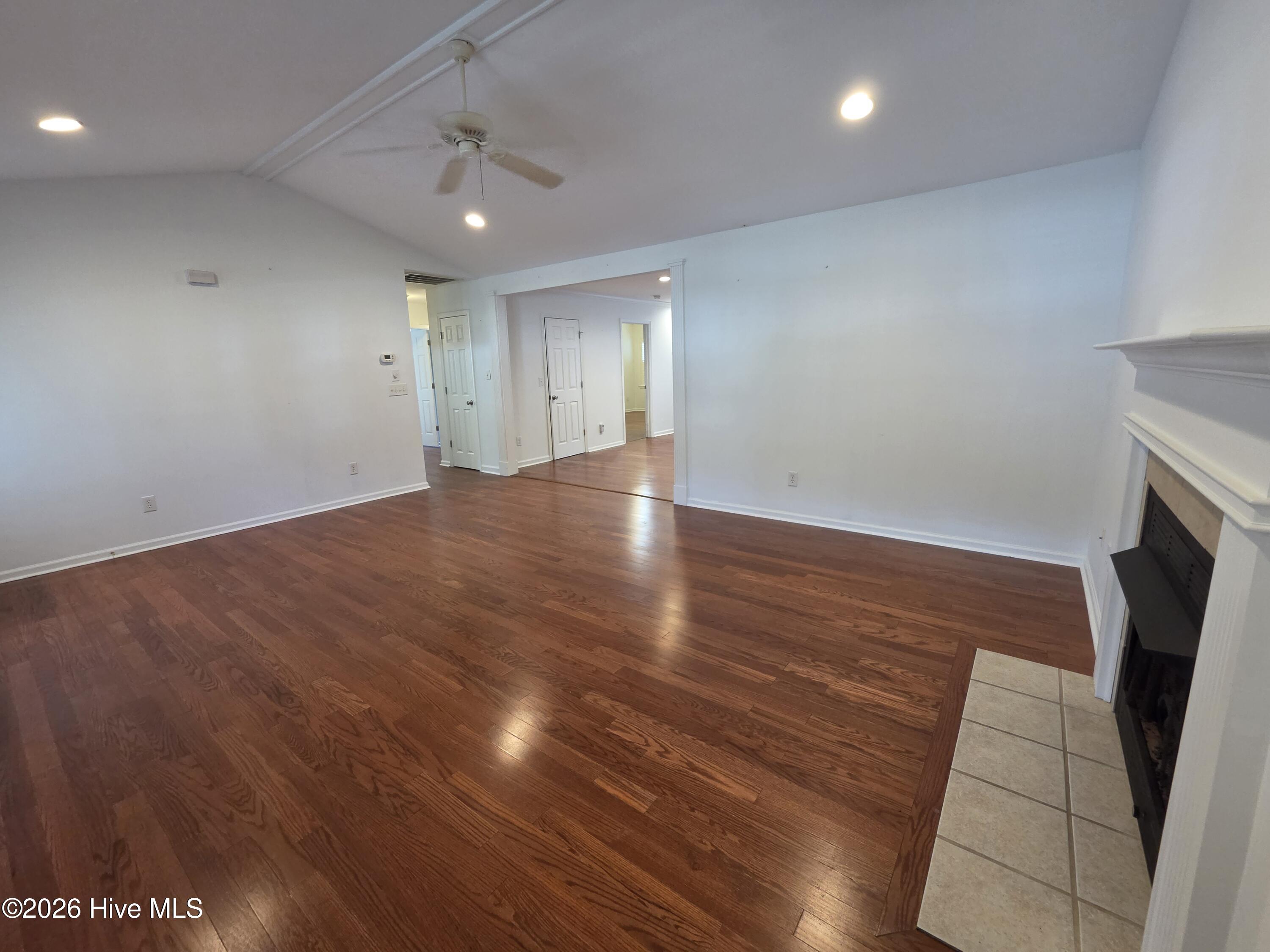 128 Leonard Drive Property Photo 3