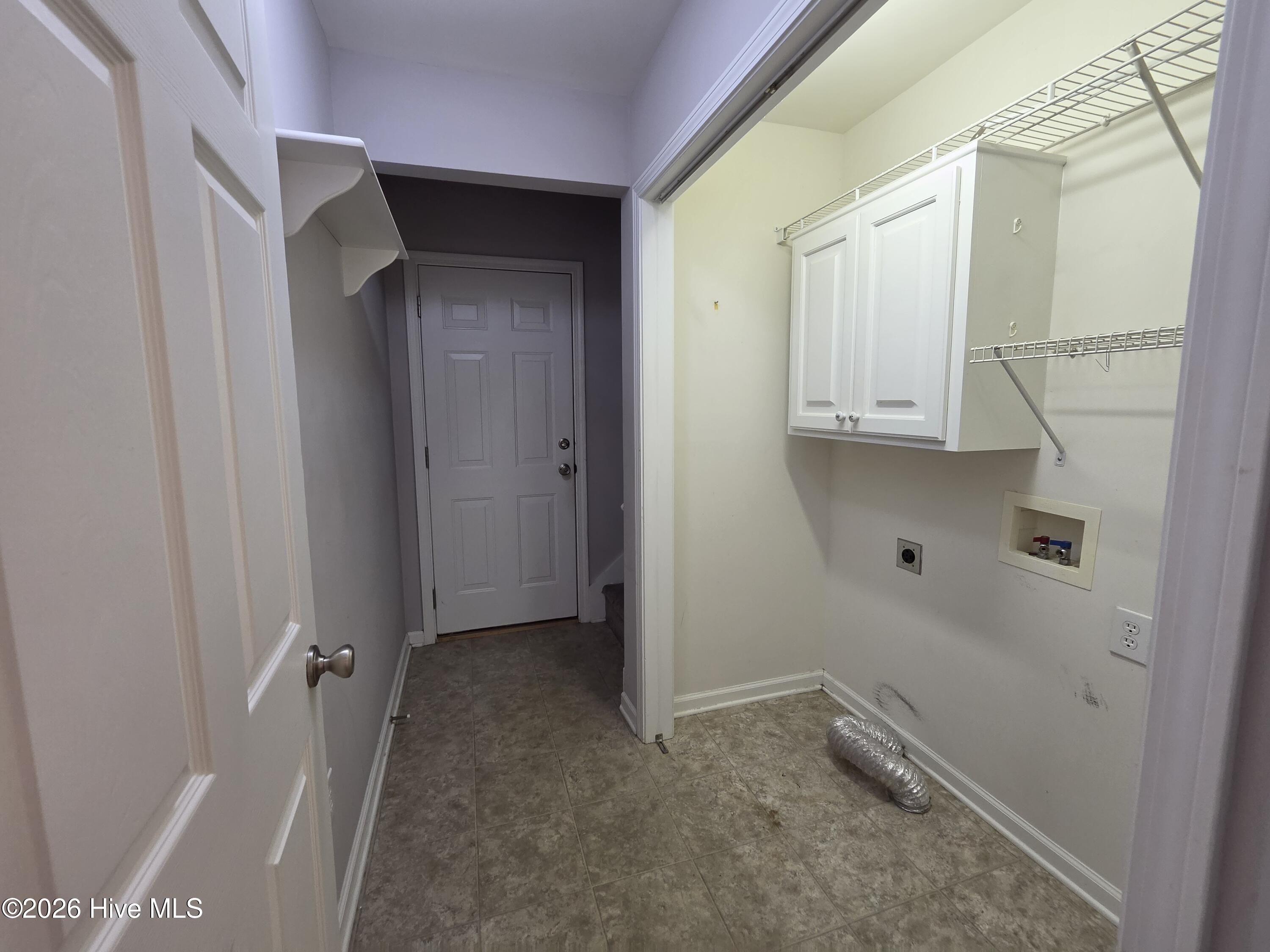 128 Leonard Drive Property Photo 10