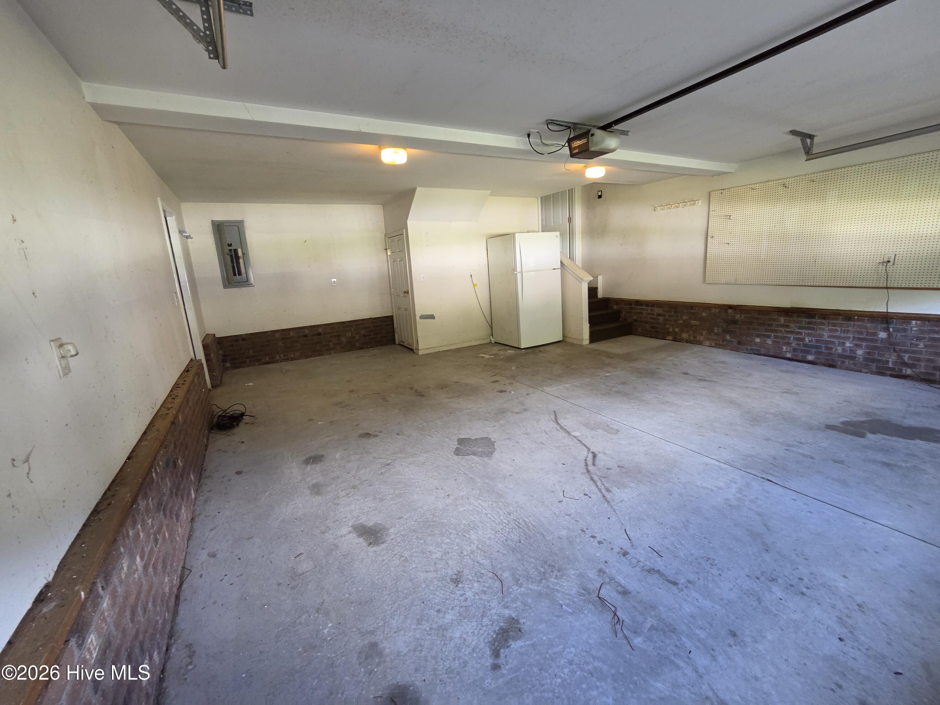 128 Leonard Drive Property Photo 12