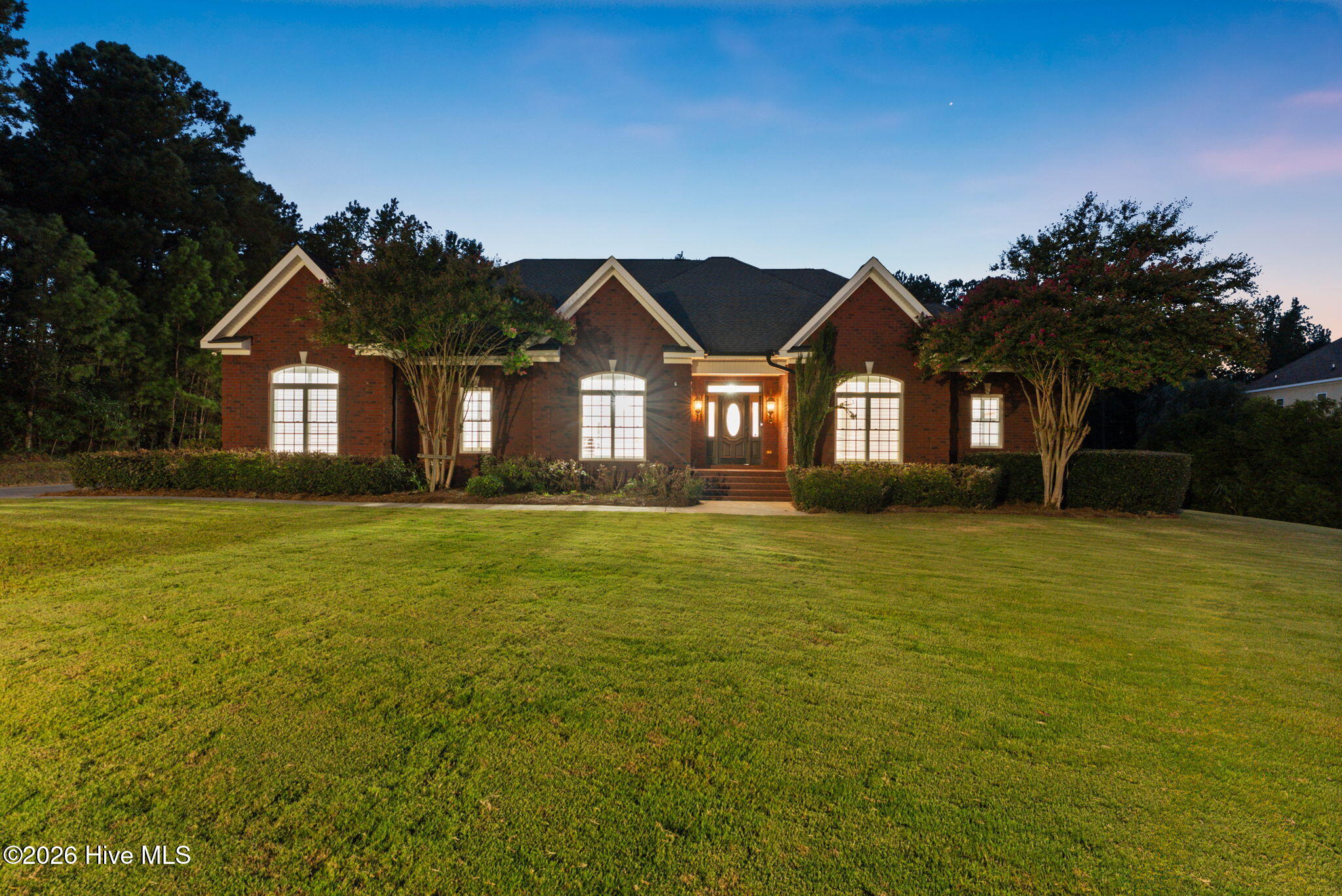 645 Emerald Crossing Property Photo 1