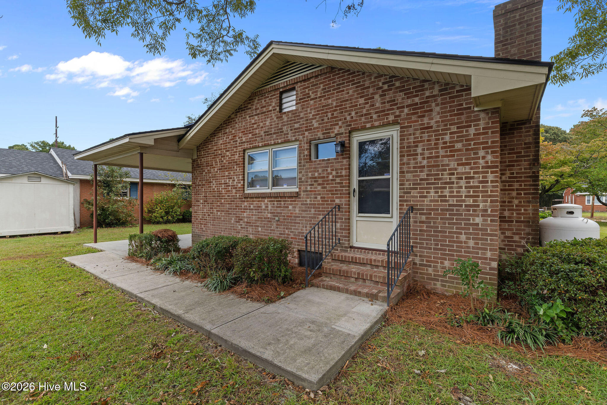 907 N Audubon Avenue Property Photo 4