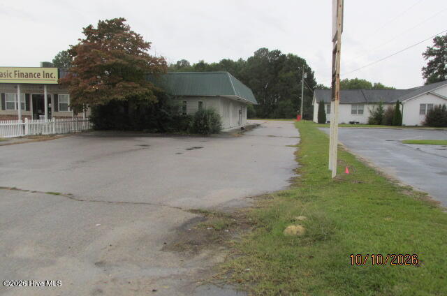 716 E 4th Avenue Property Photo 1