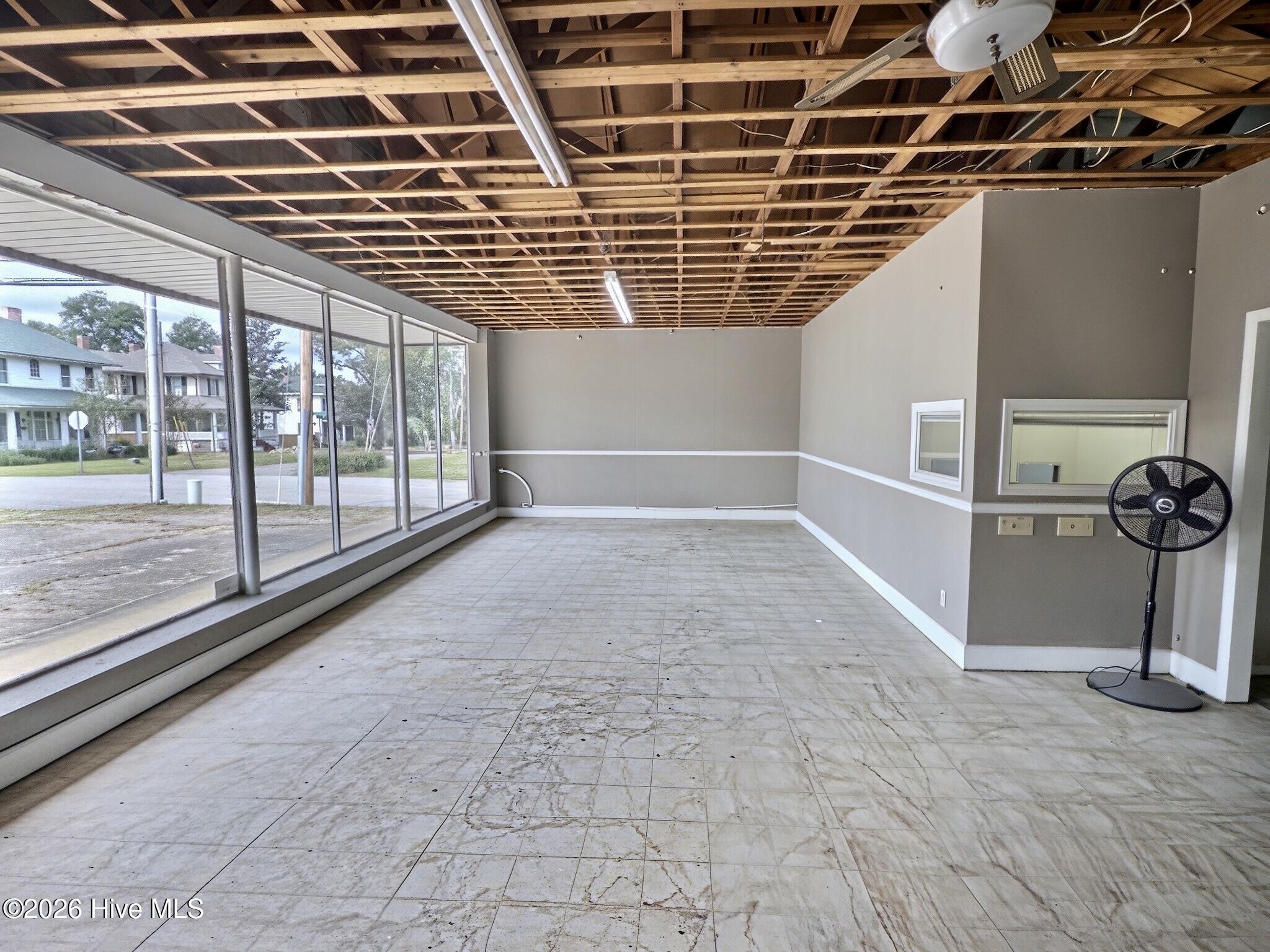 212 Lynch Street Property Photo 14