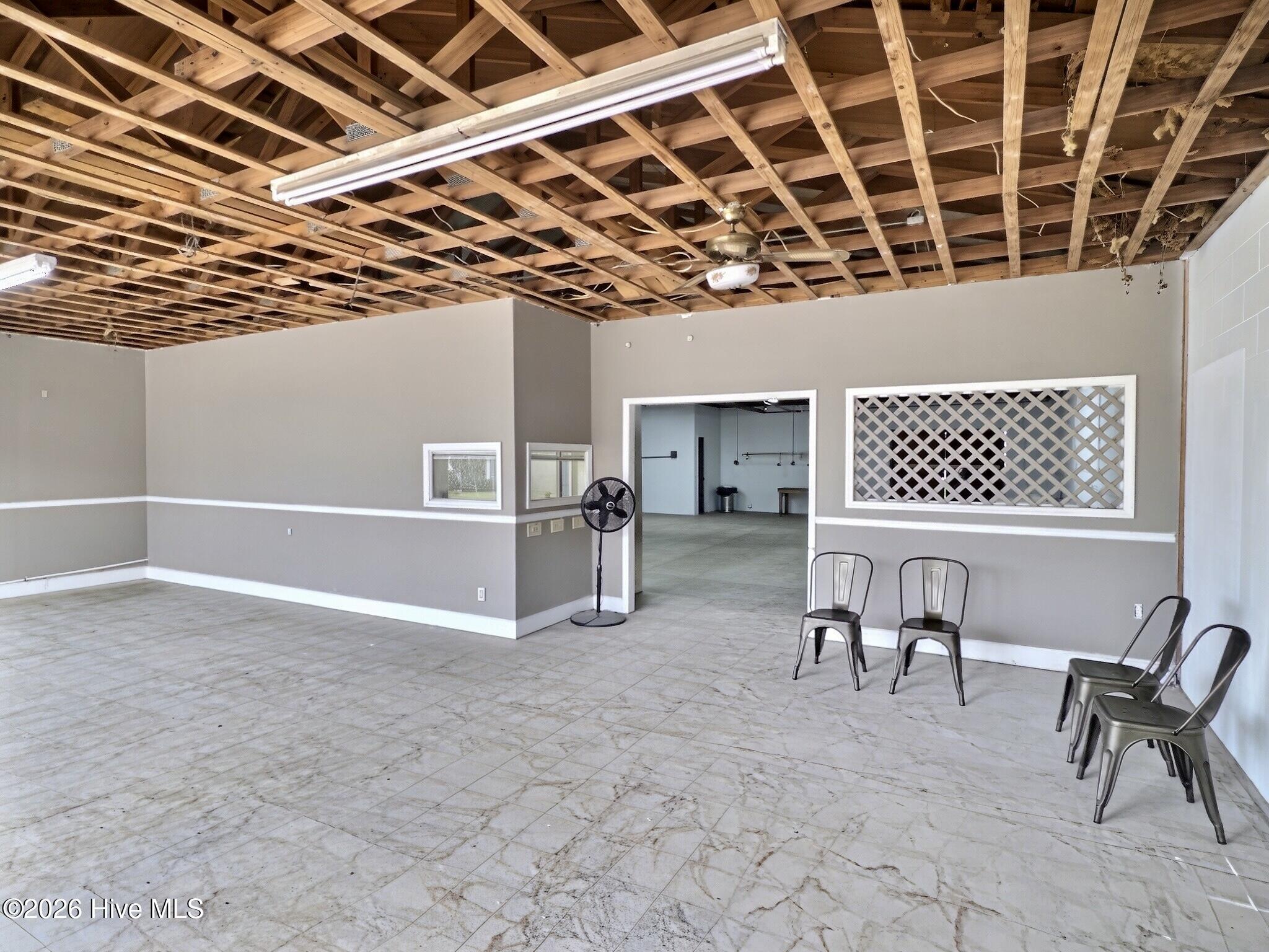 212 Lynch Street Property Photo 15