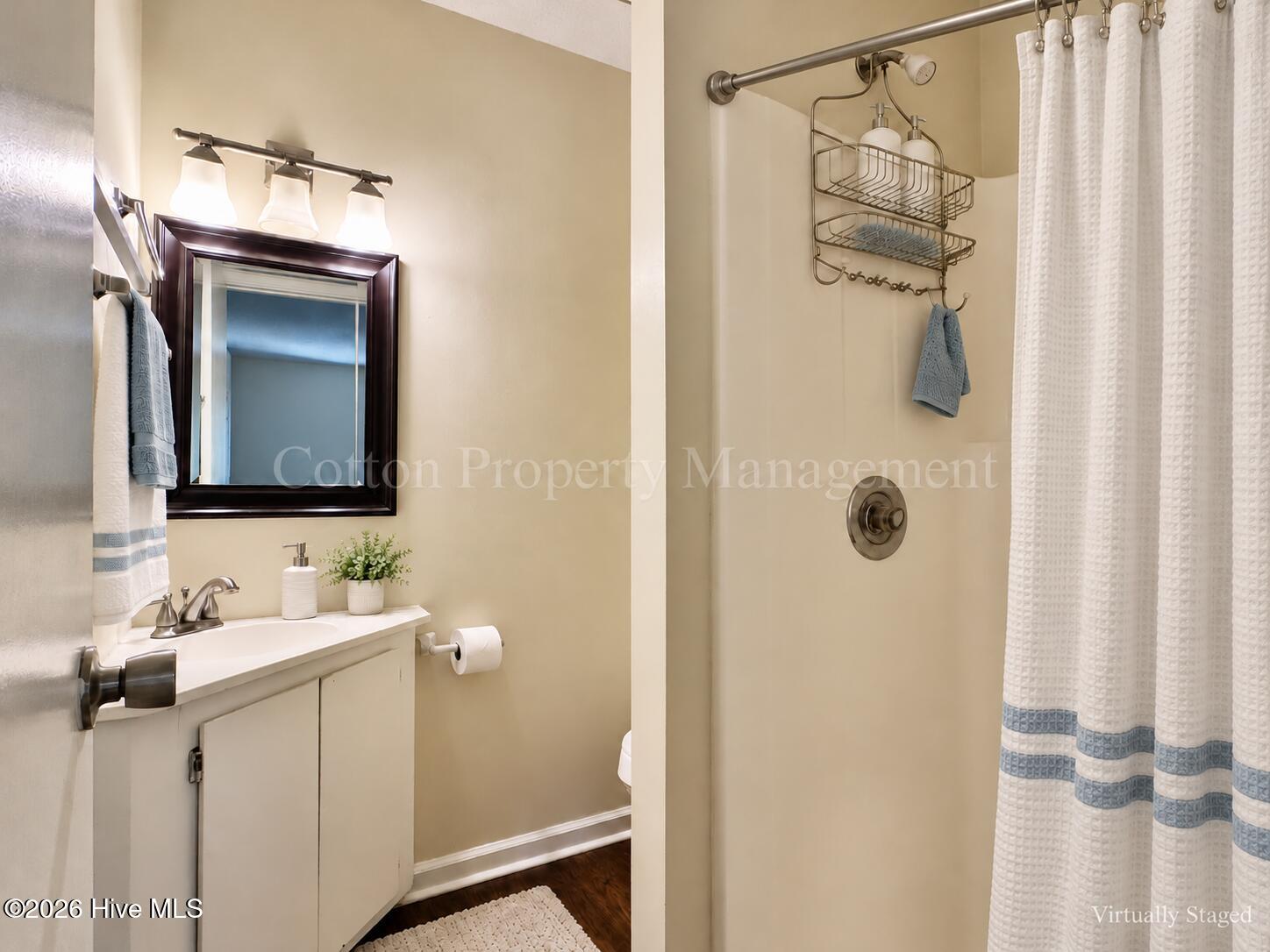 107 Lullwater Drive 201 Property Photo 13