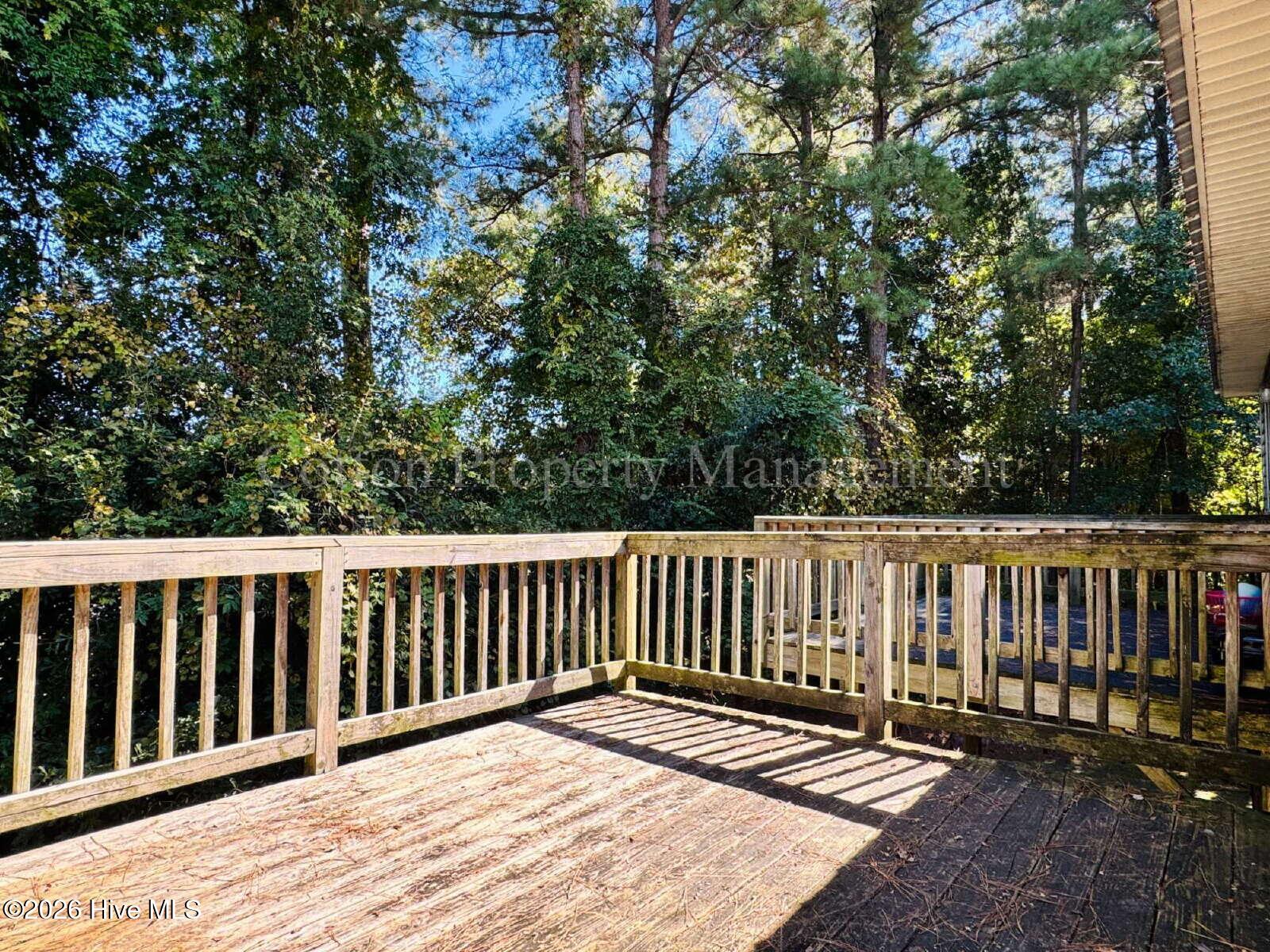 107 Lullwater Drive 201 Property Photo 21