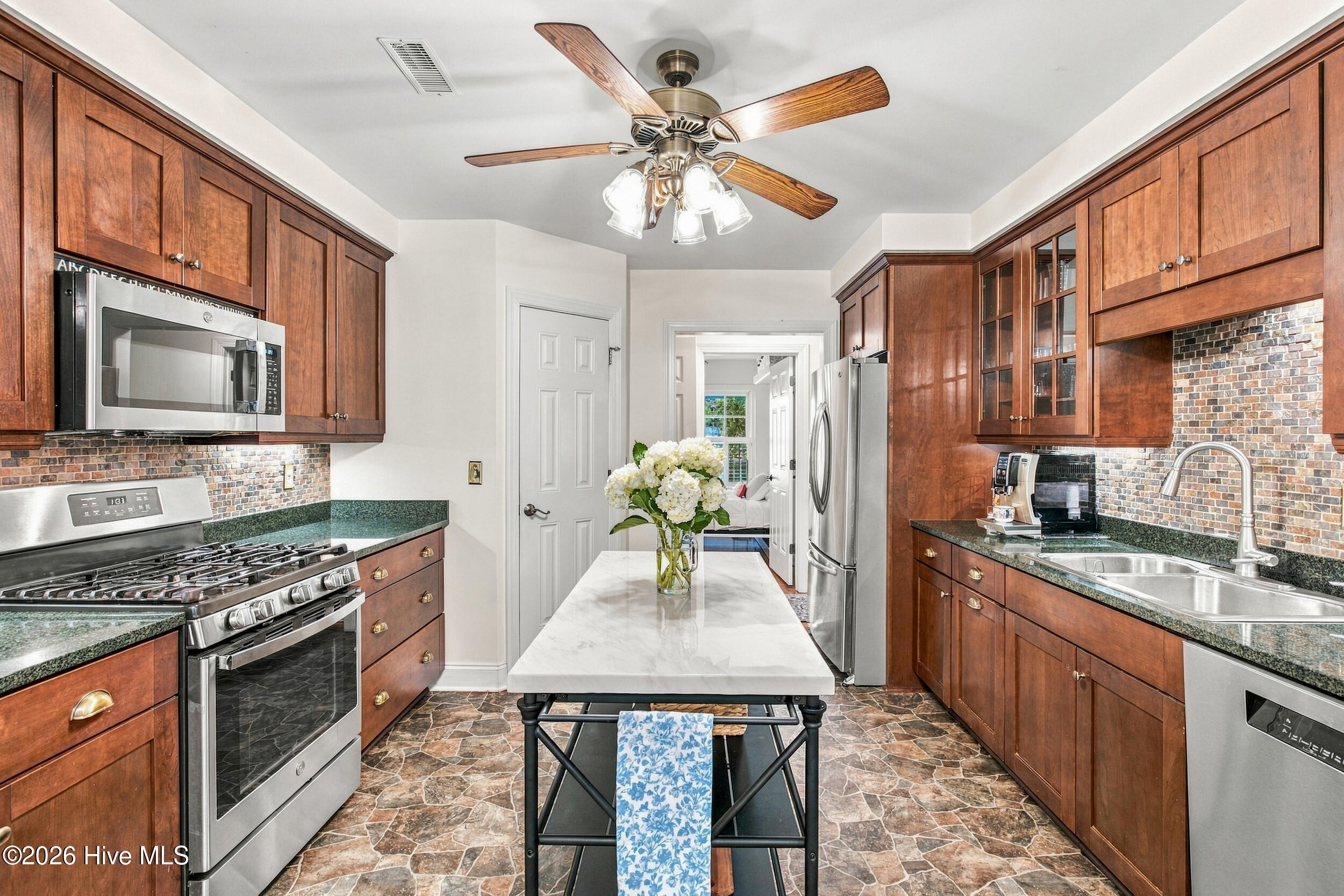 7308 Hollister Court Property Photo 12