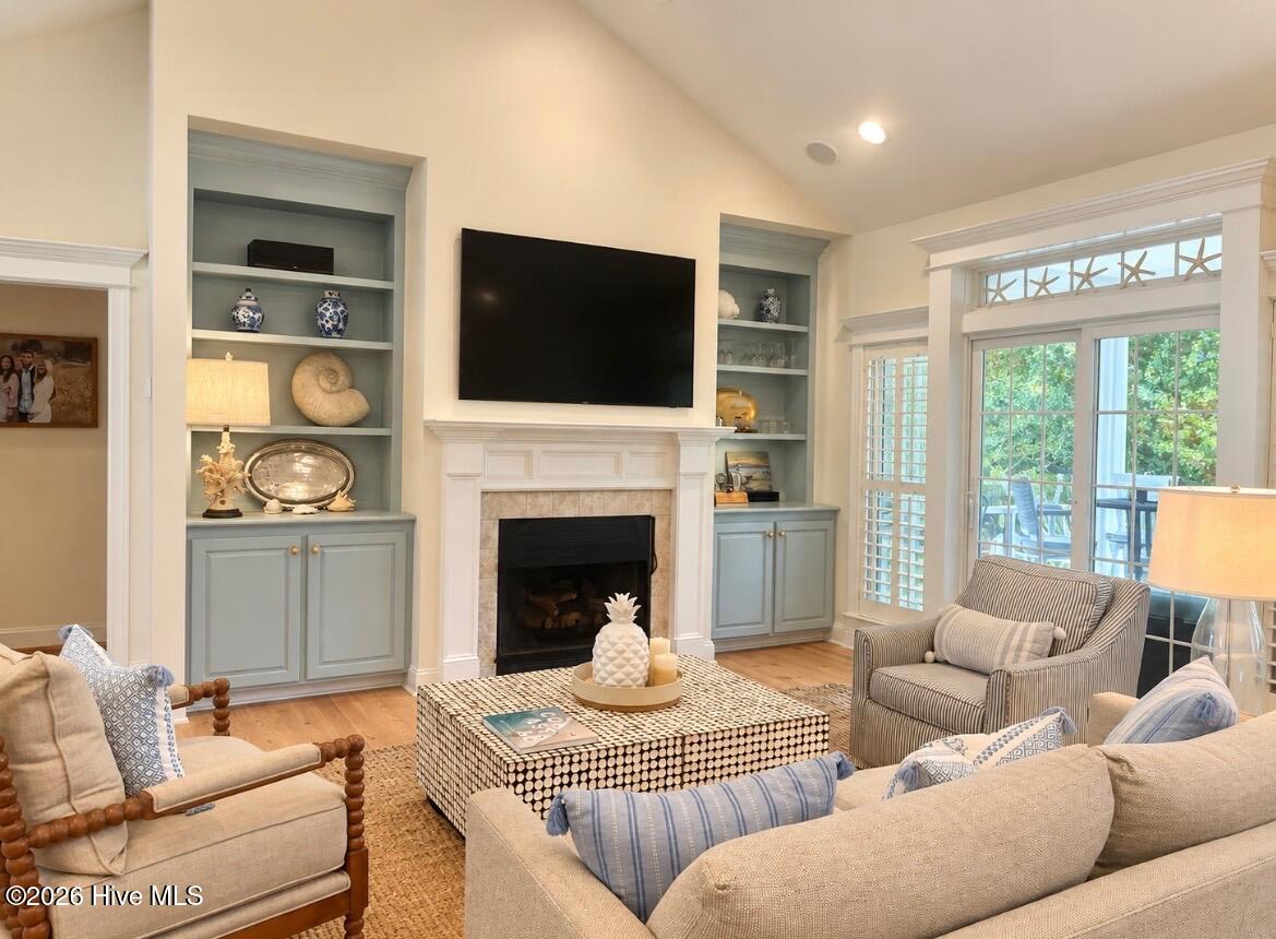 1628 Silverwood Court Se Property Photo 9